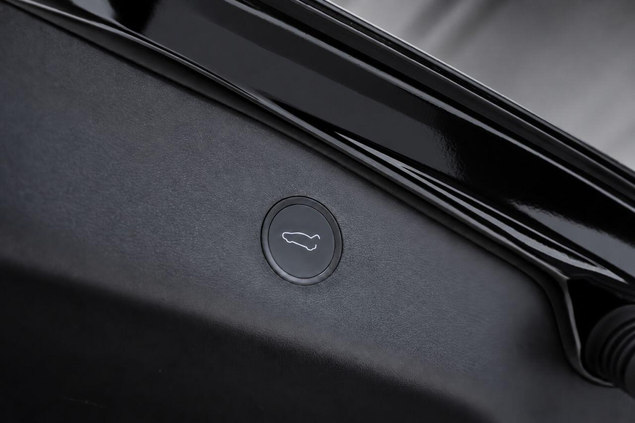 Tesla Model 3 view 14