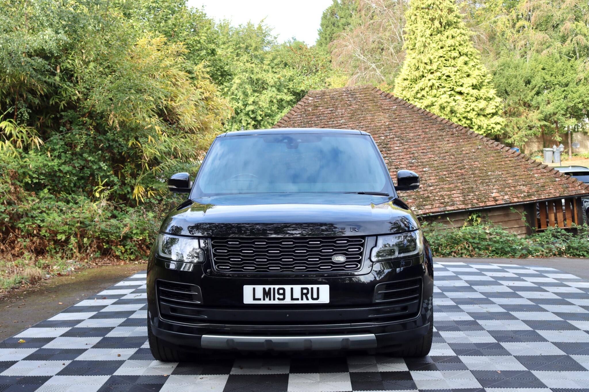 Land Rover Range Rover view 23