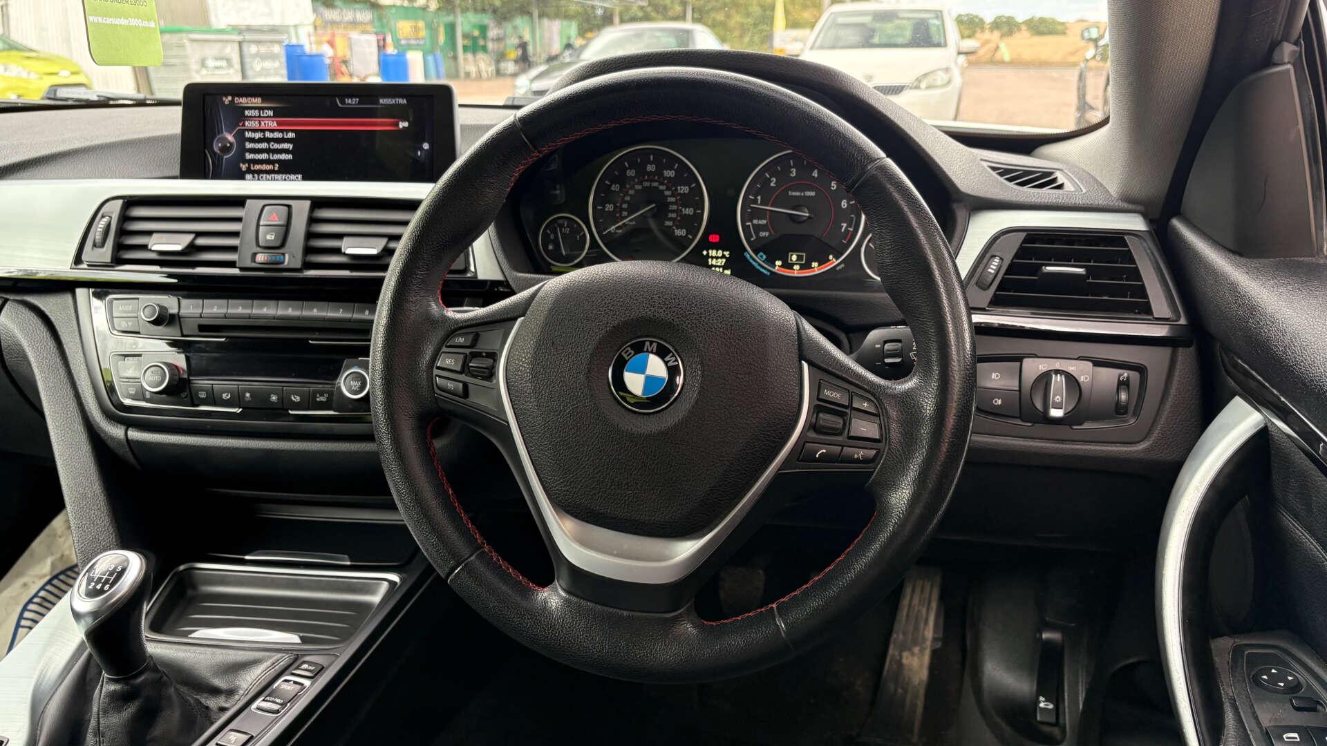 BMW 4 Series view 13