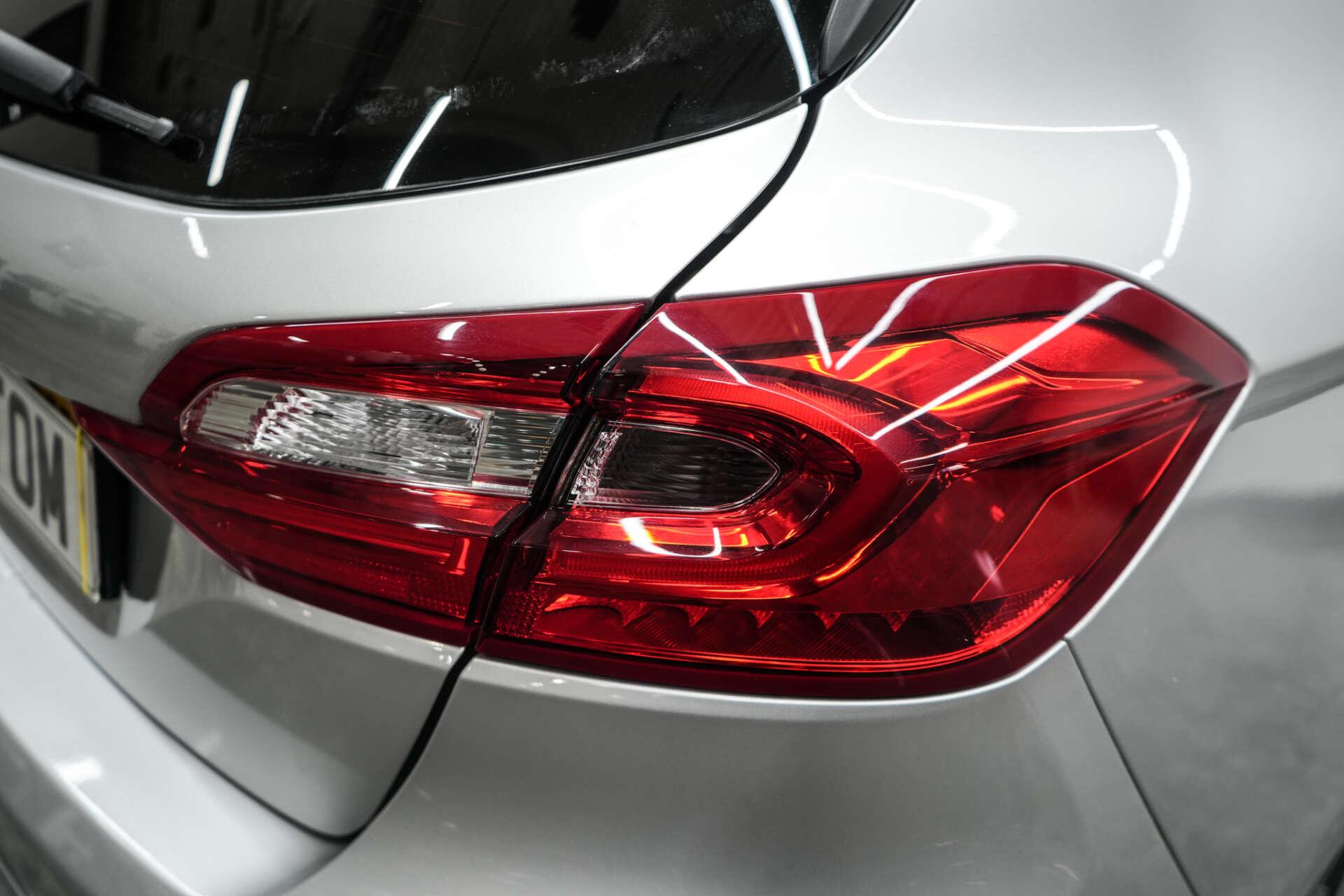 Ford Fiesta view 9