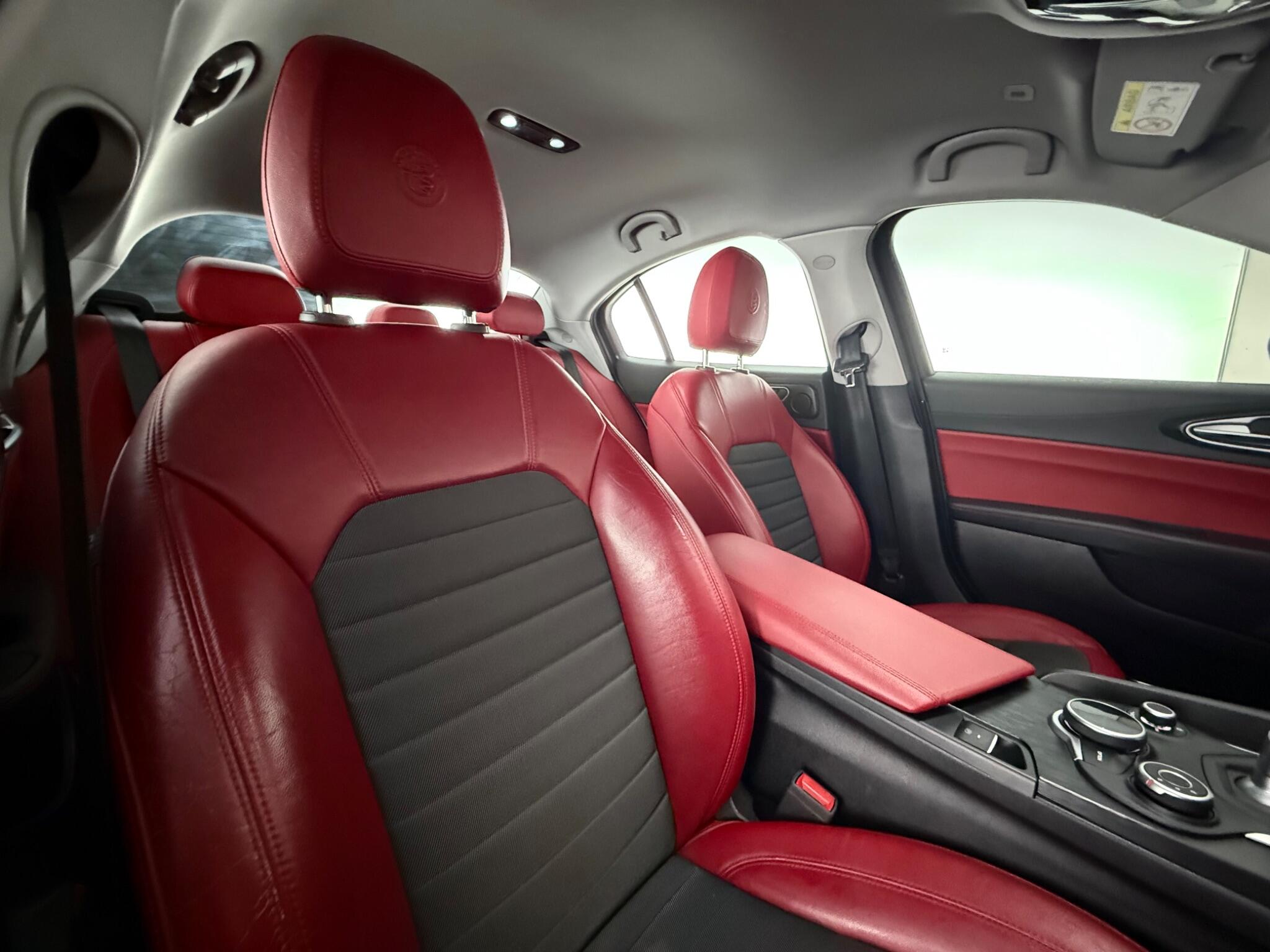 Alfa Romeo Giulia view 28