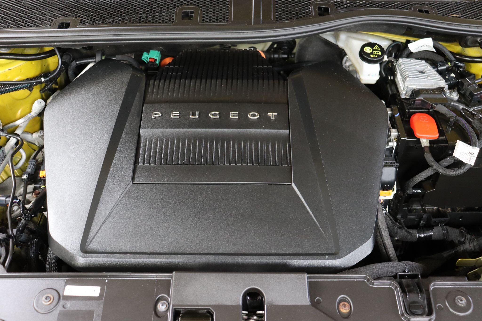 Peugeot E-208 view 46