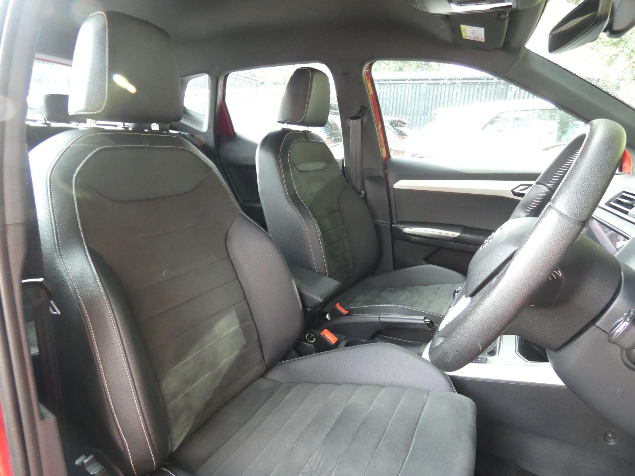Seat Arona view 16