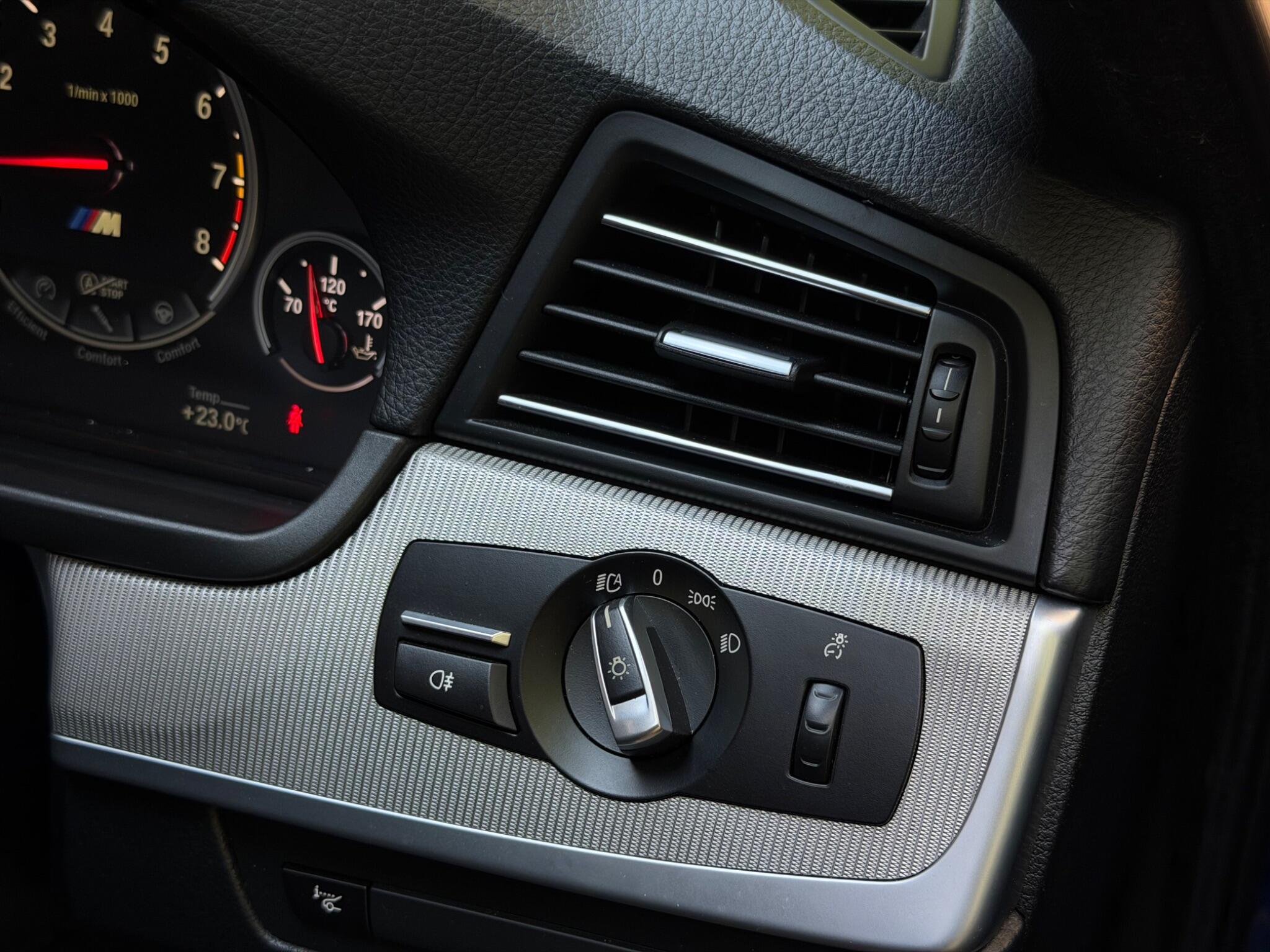 BMW M5 view 23