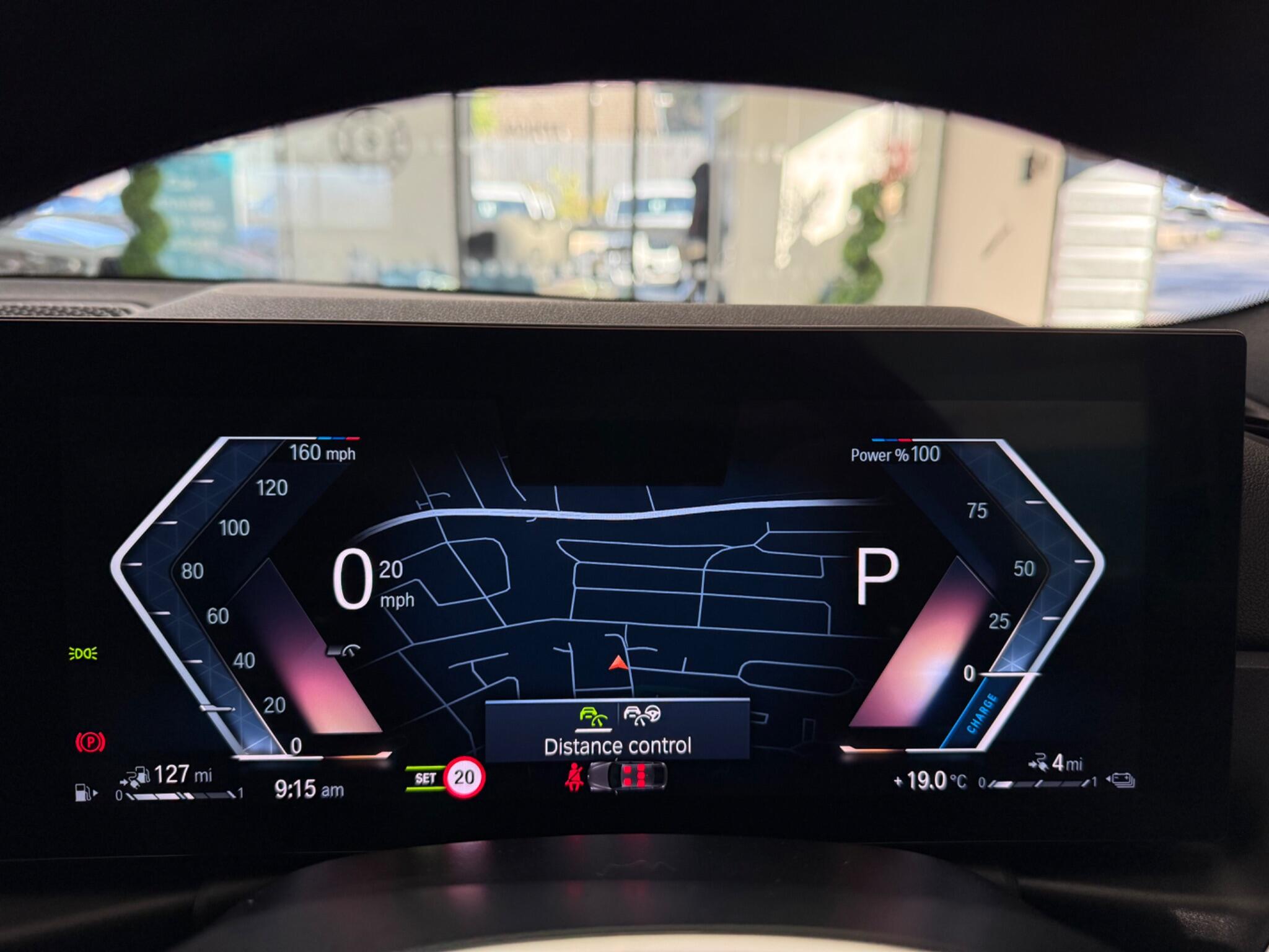 BMW 3 Series view 21