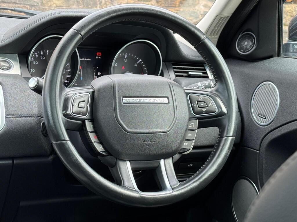 Land Rover Range Rover Evoque view 46