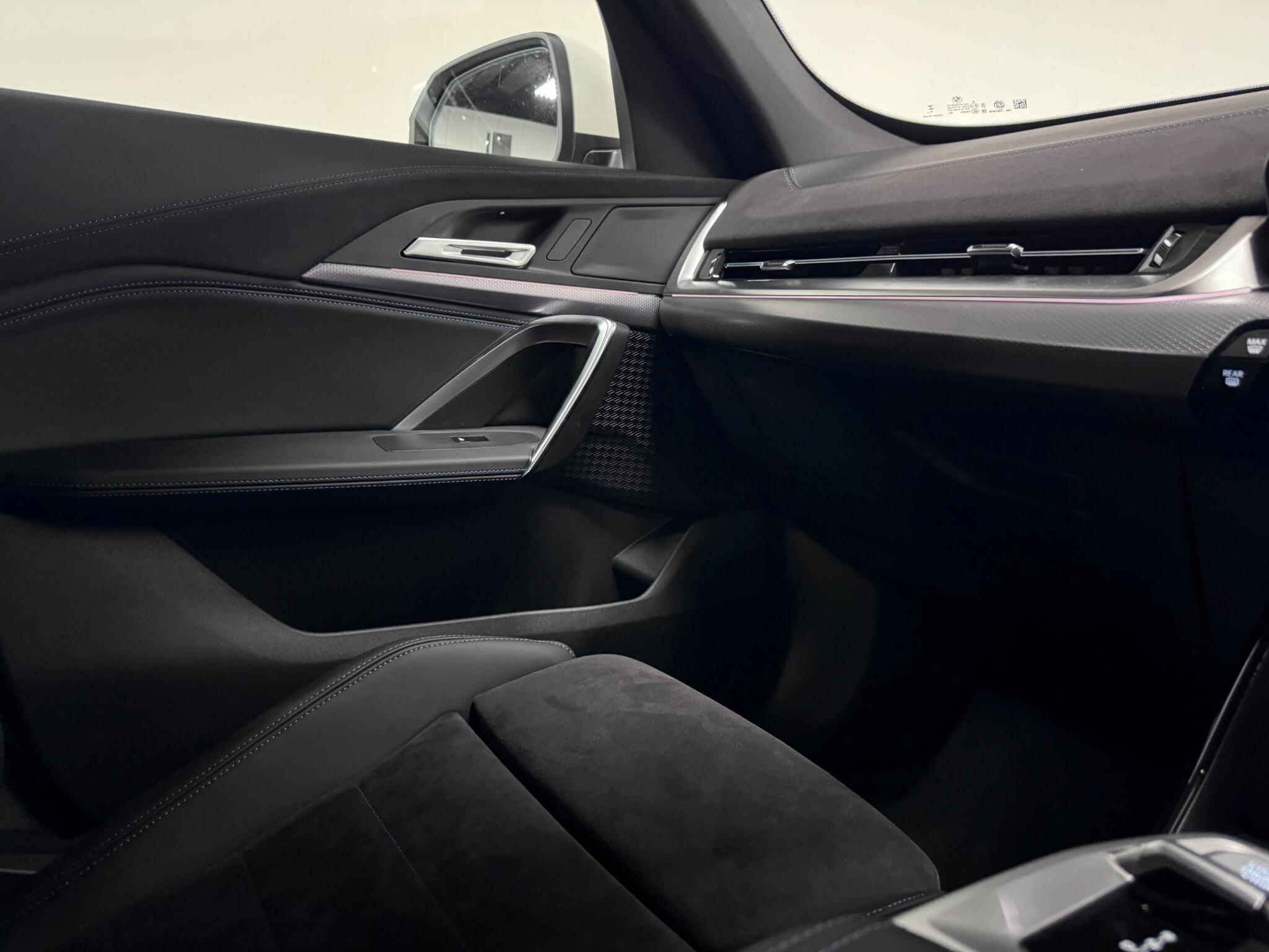 BMW X1 view 35