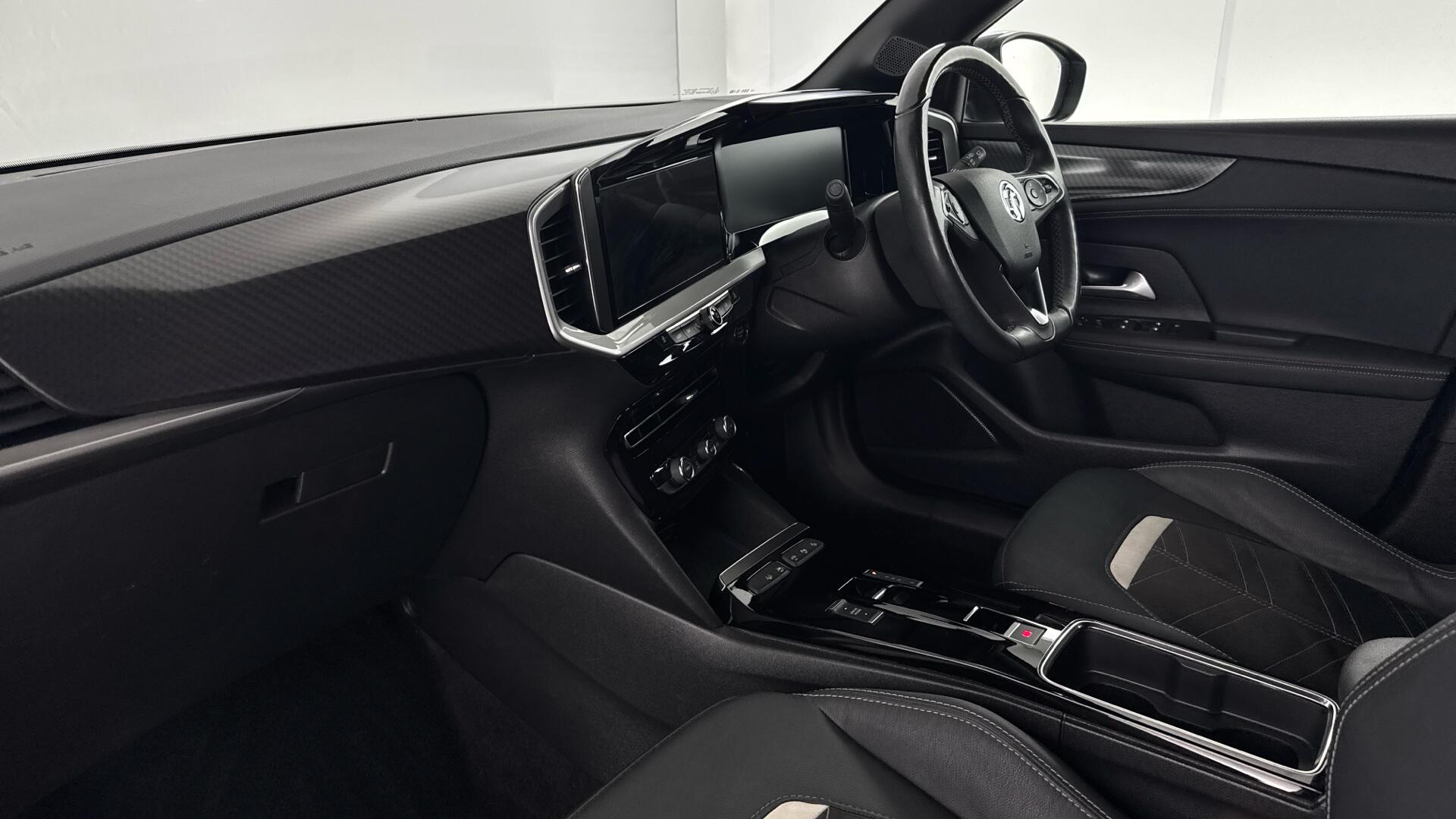 Vauxhall Mokka Electric view 10