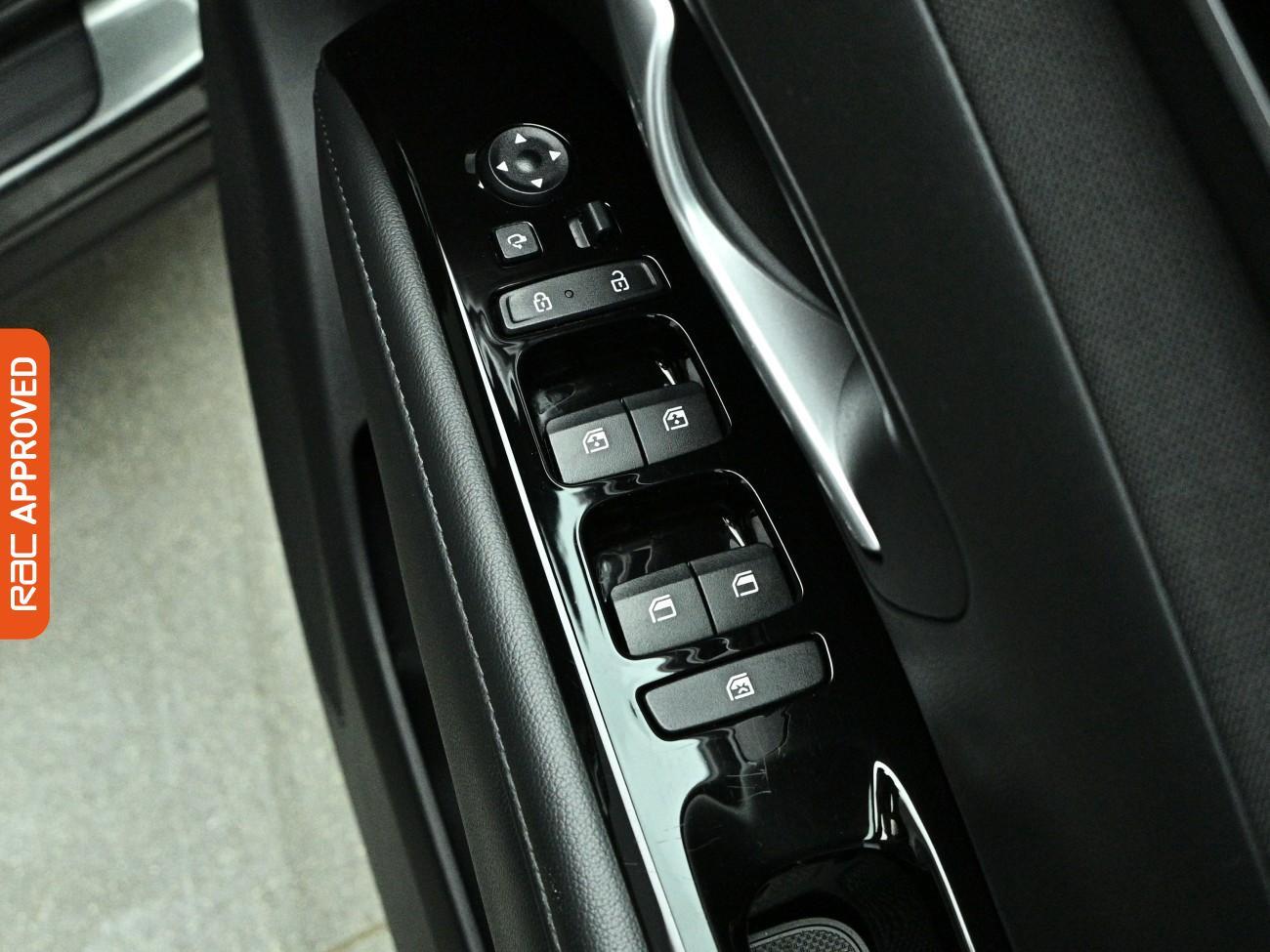 Hyundai Tucson view 24