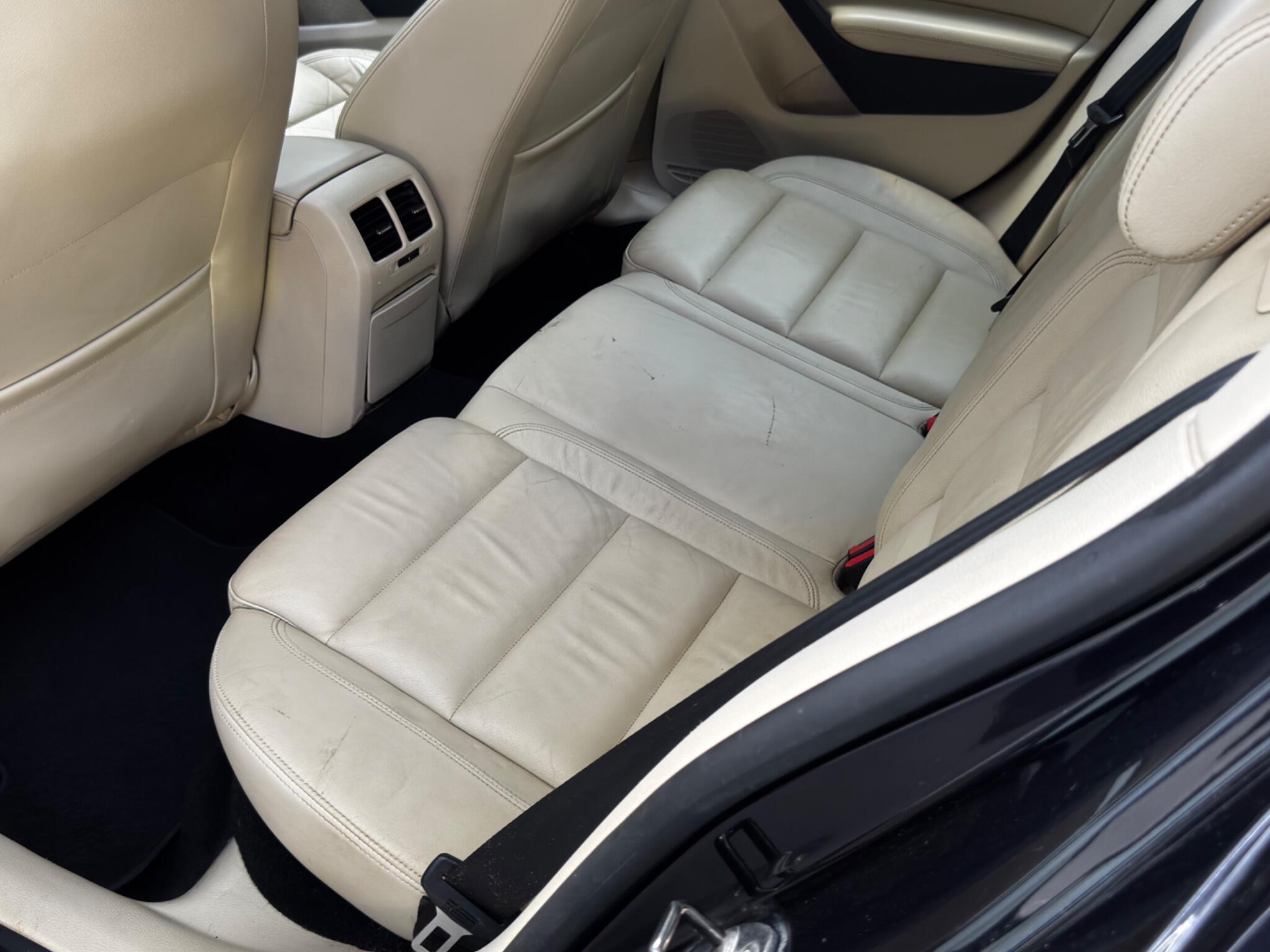 Volkswagen Golf view 58