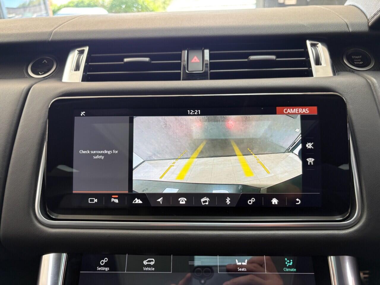 Land Rover Range Rover Sport view 31