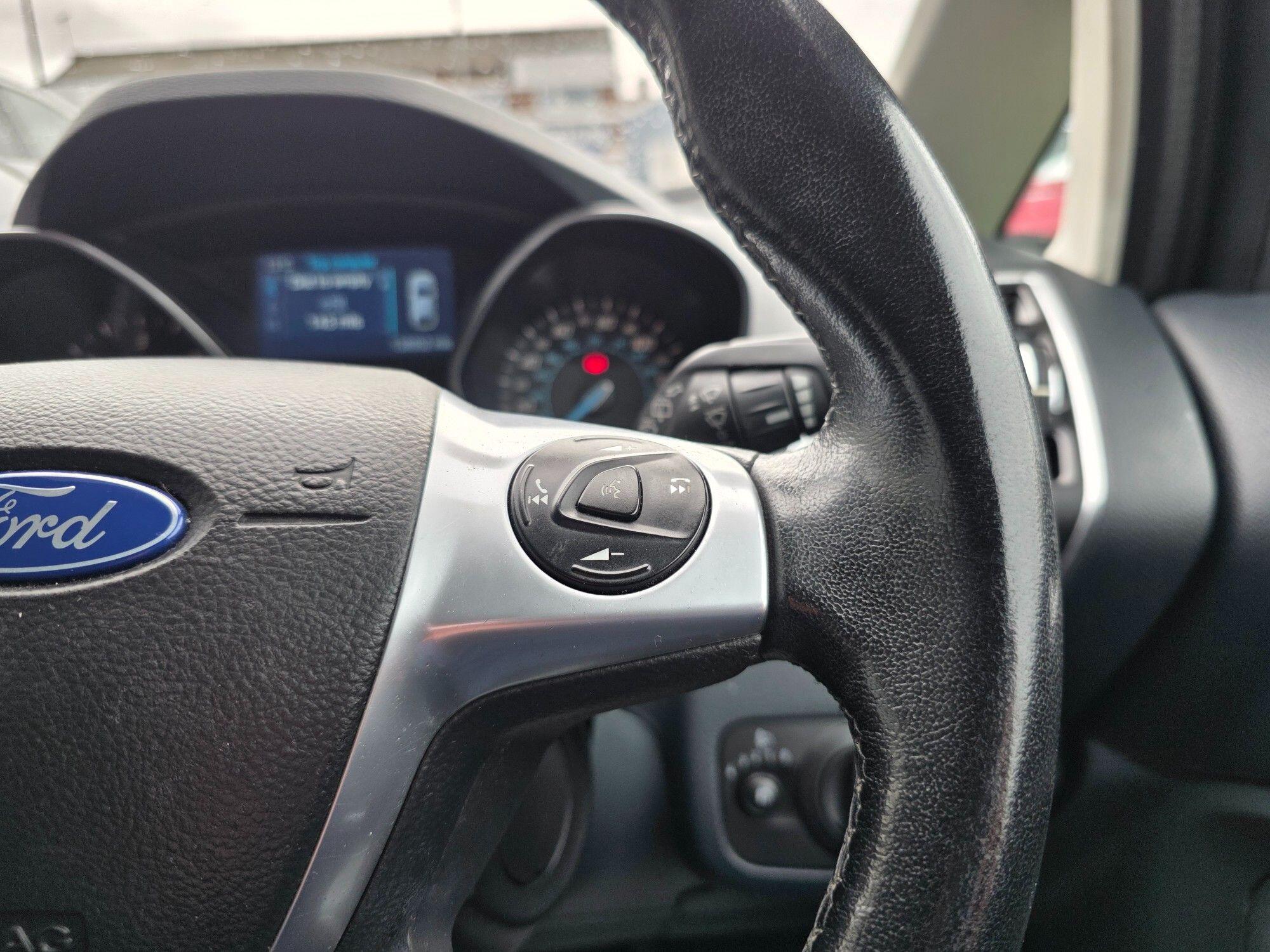 Ford Grand C-Max view 35