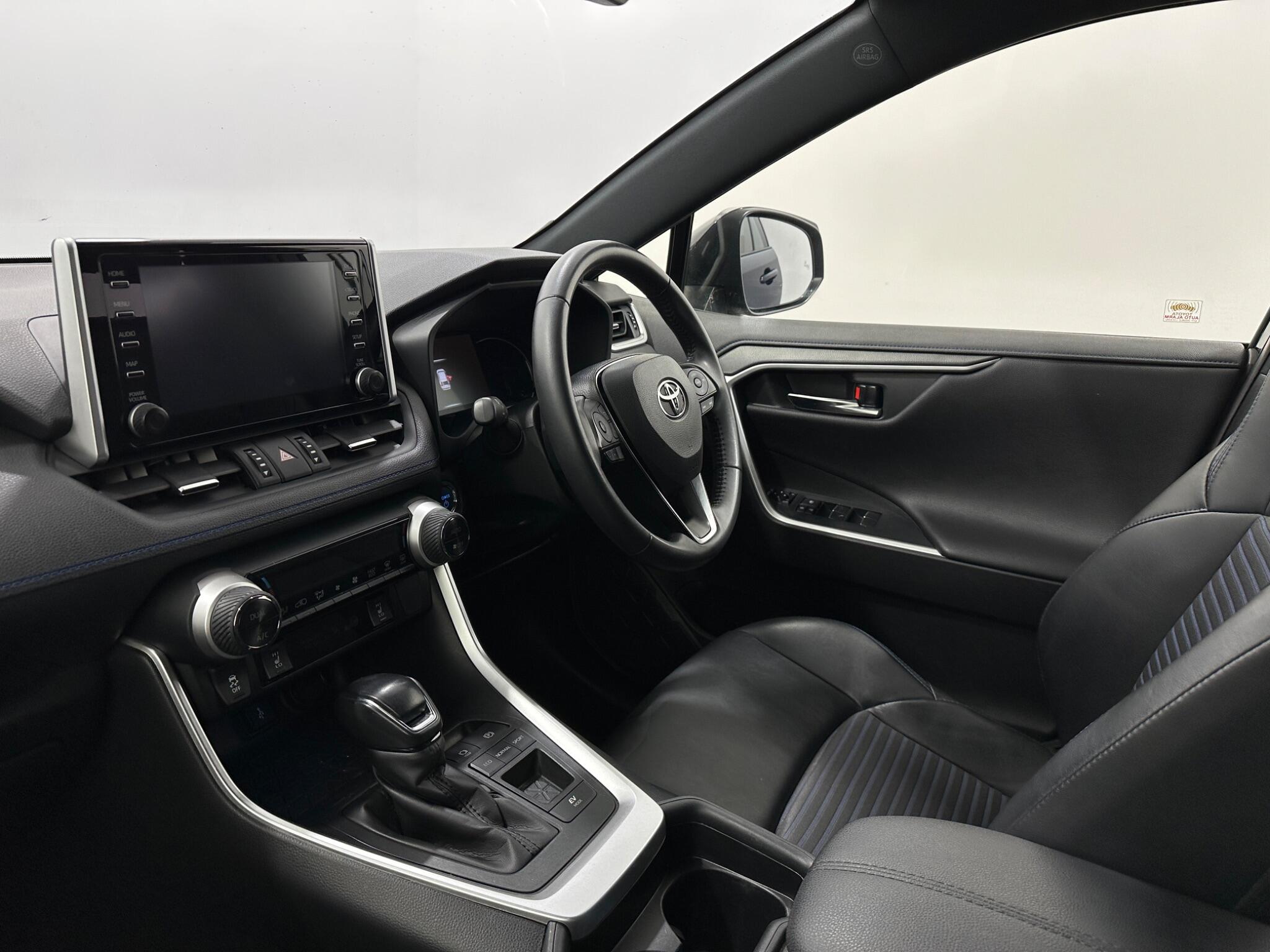 Toyota Rav4 view 30