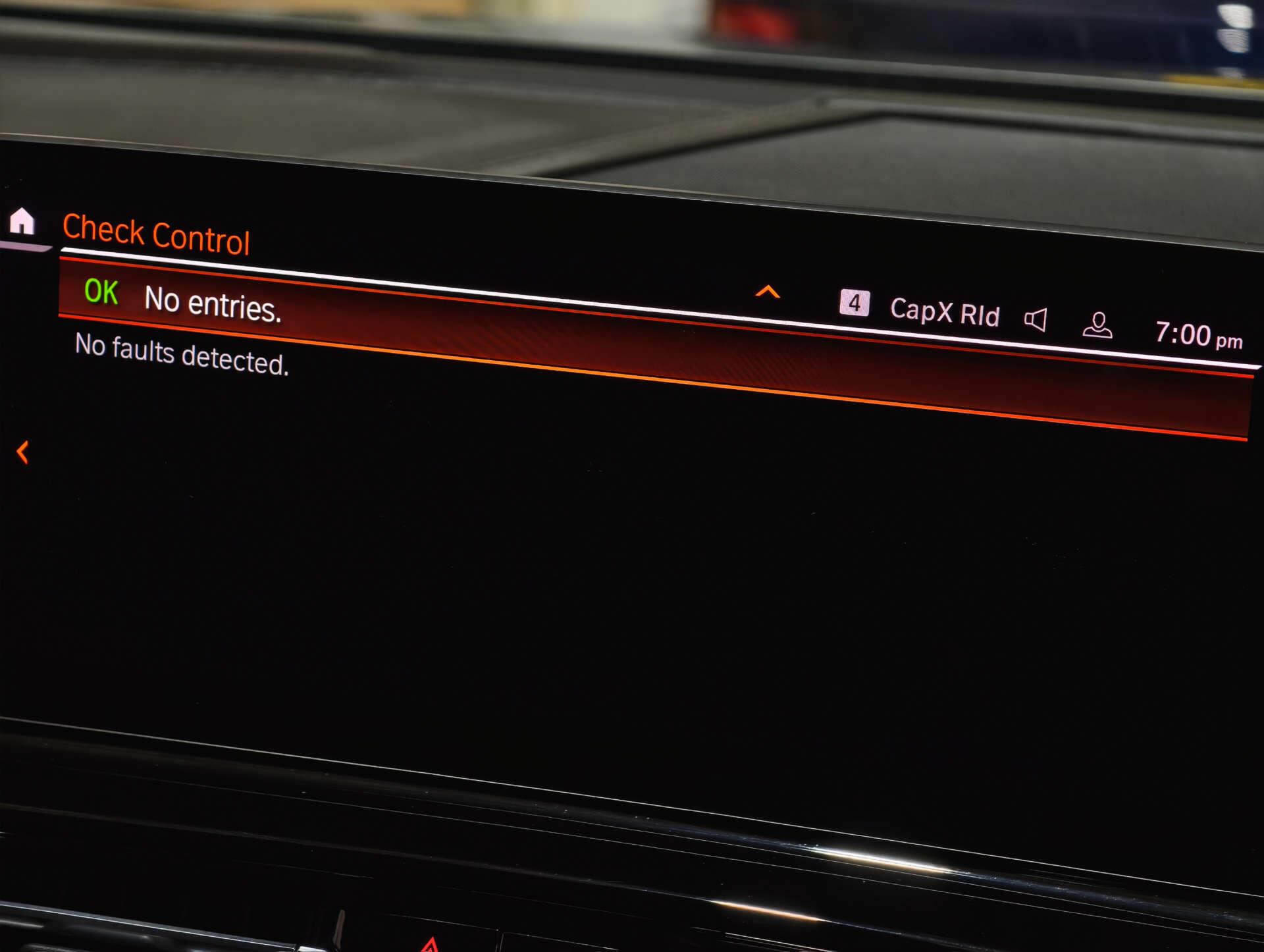 BMW 8 Series view 64