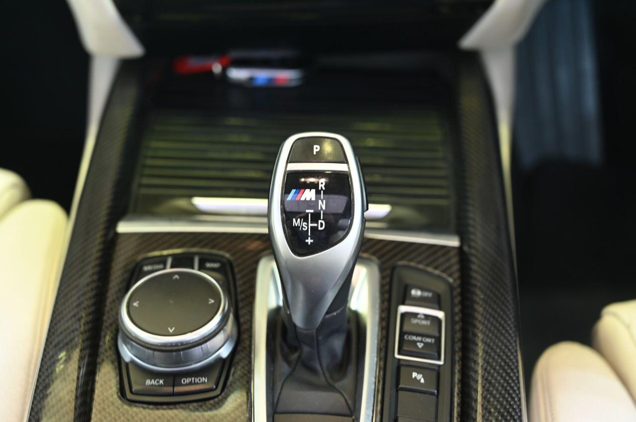 BMW X5 view 33