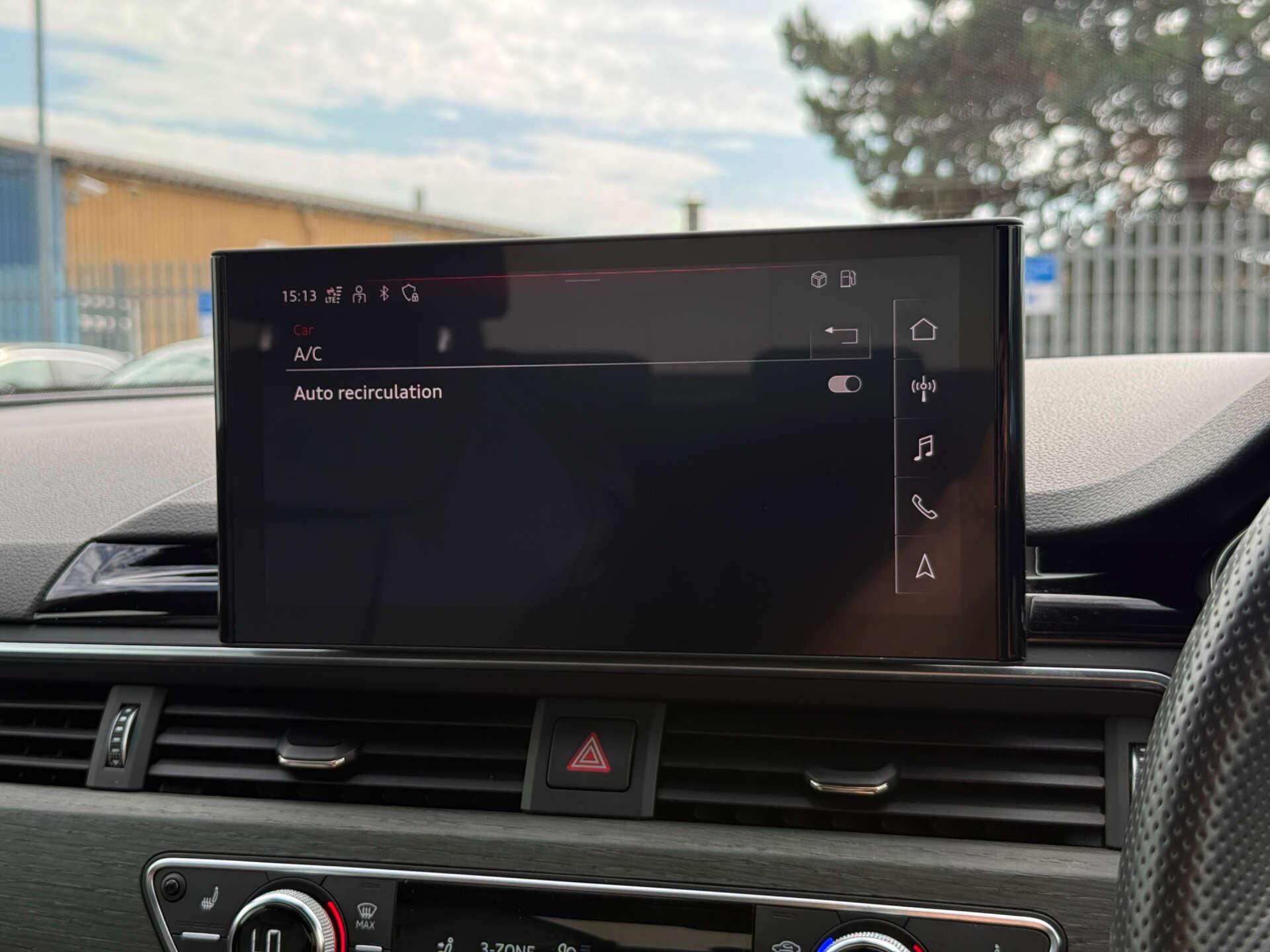 Audi A4 view 85