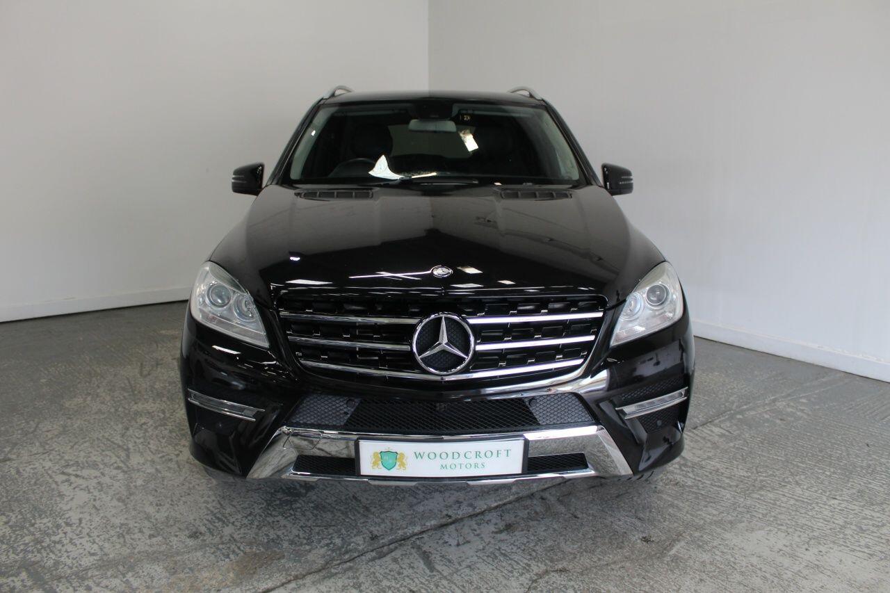 Mercedes-Benz M-Class view 13