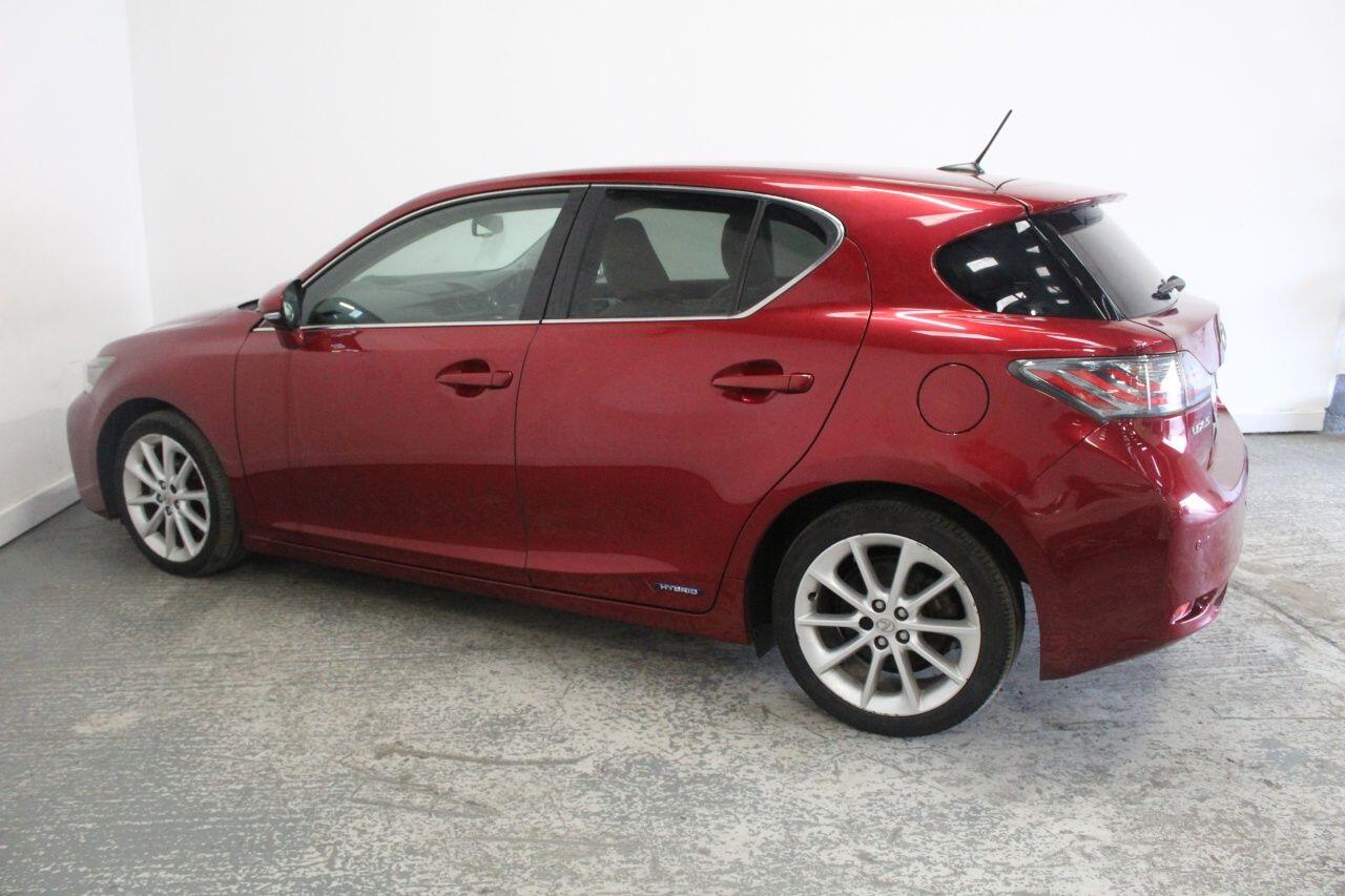 Lexus CT view 10