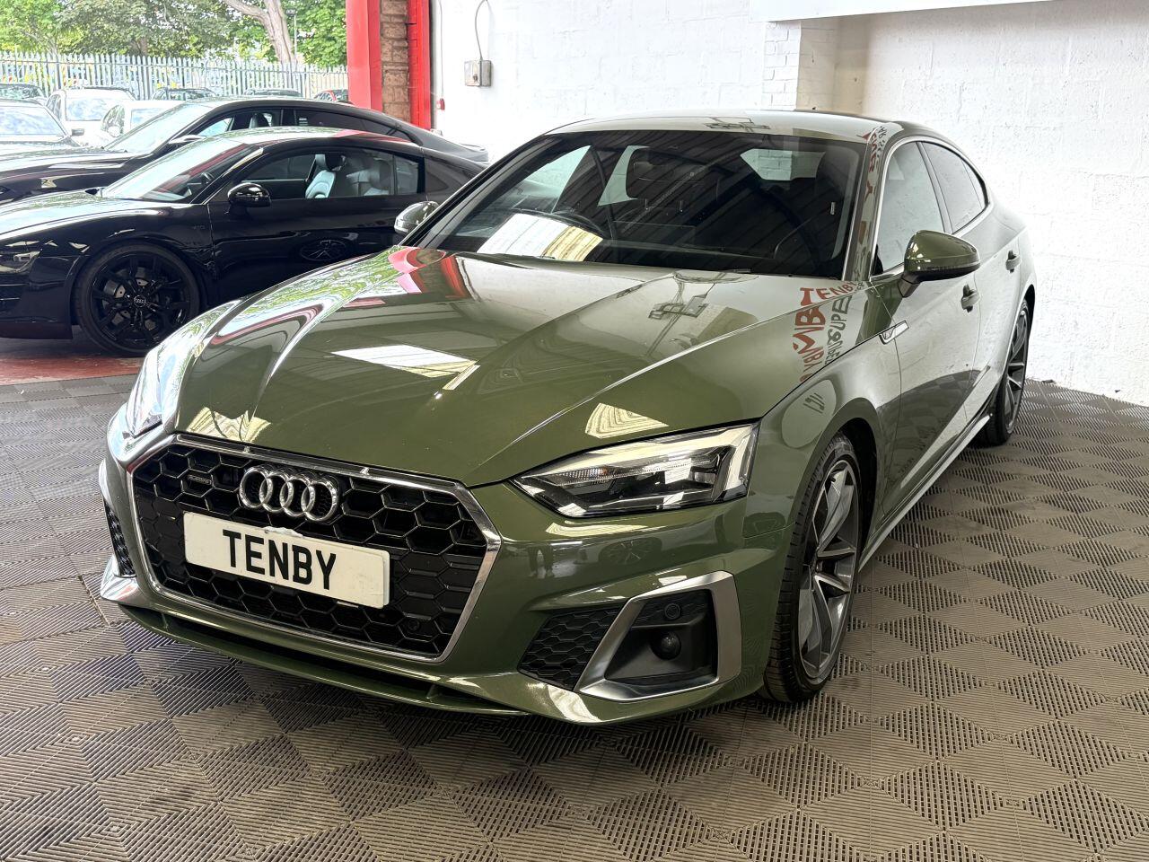Audi A5 view 4
