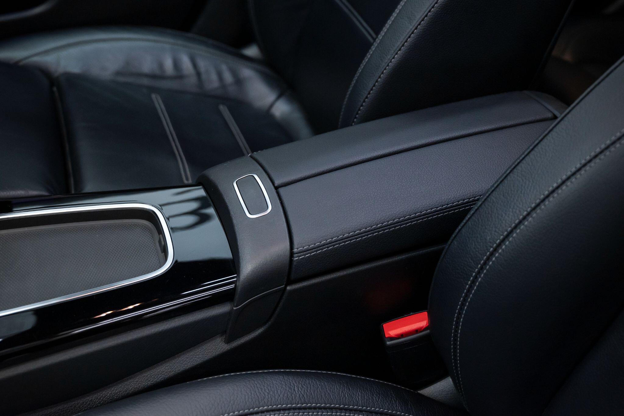 Mercedes-Benz CLA view 63