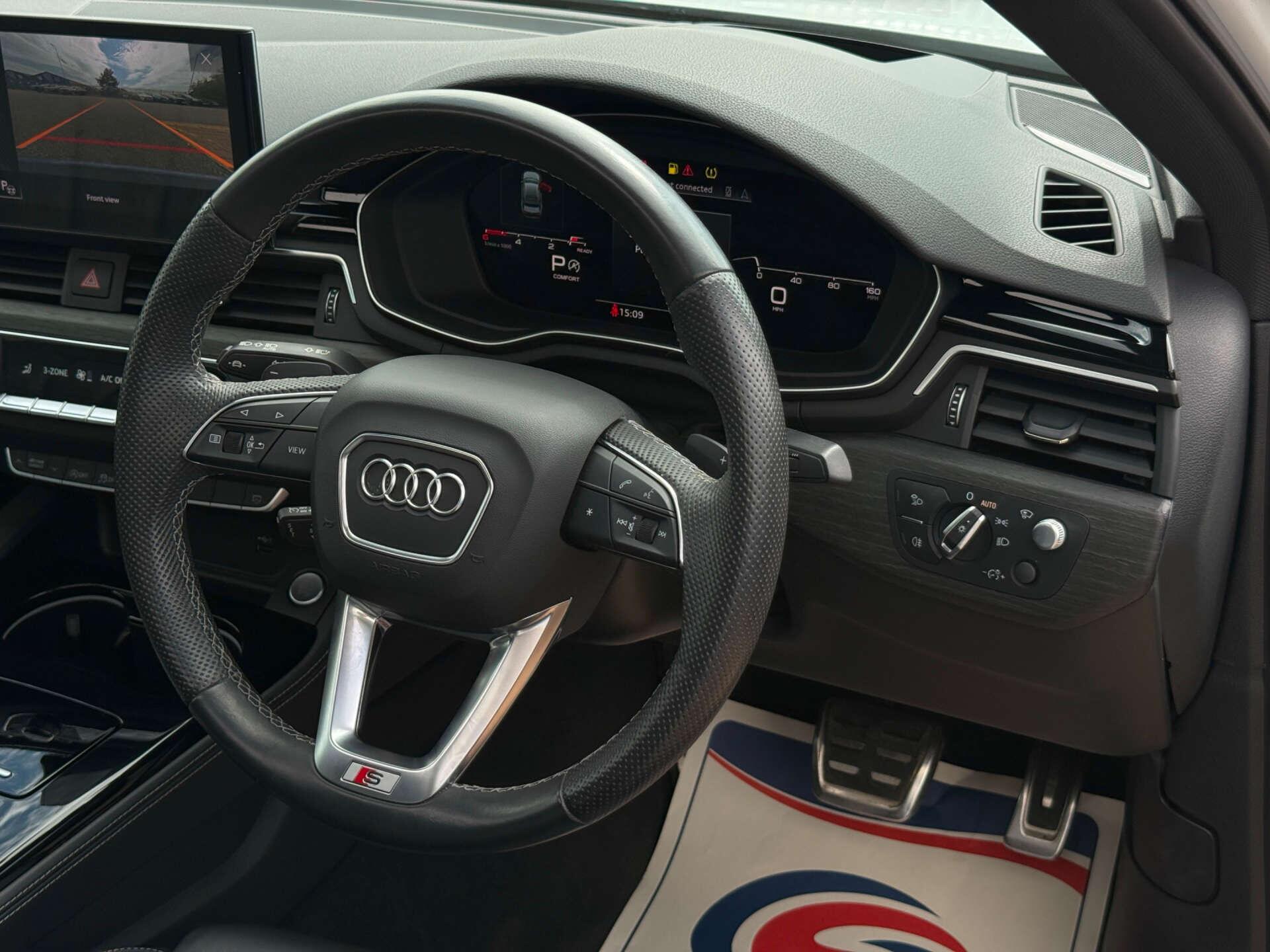 Audi A4 view 49