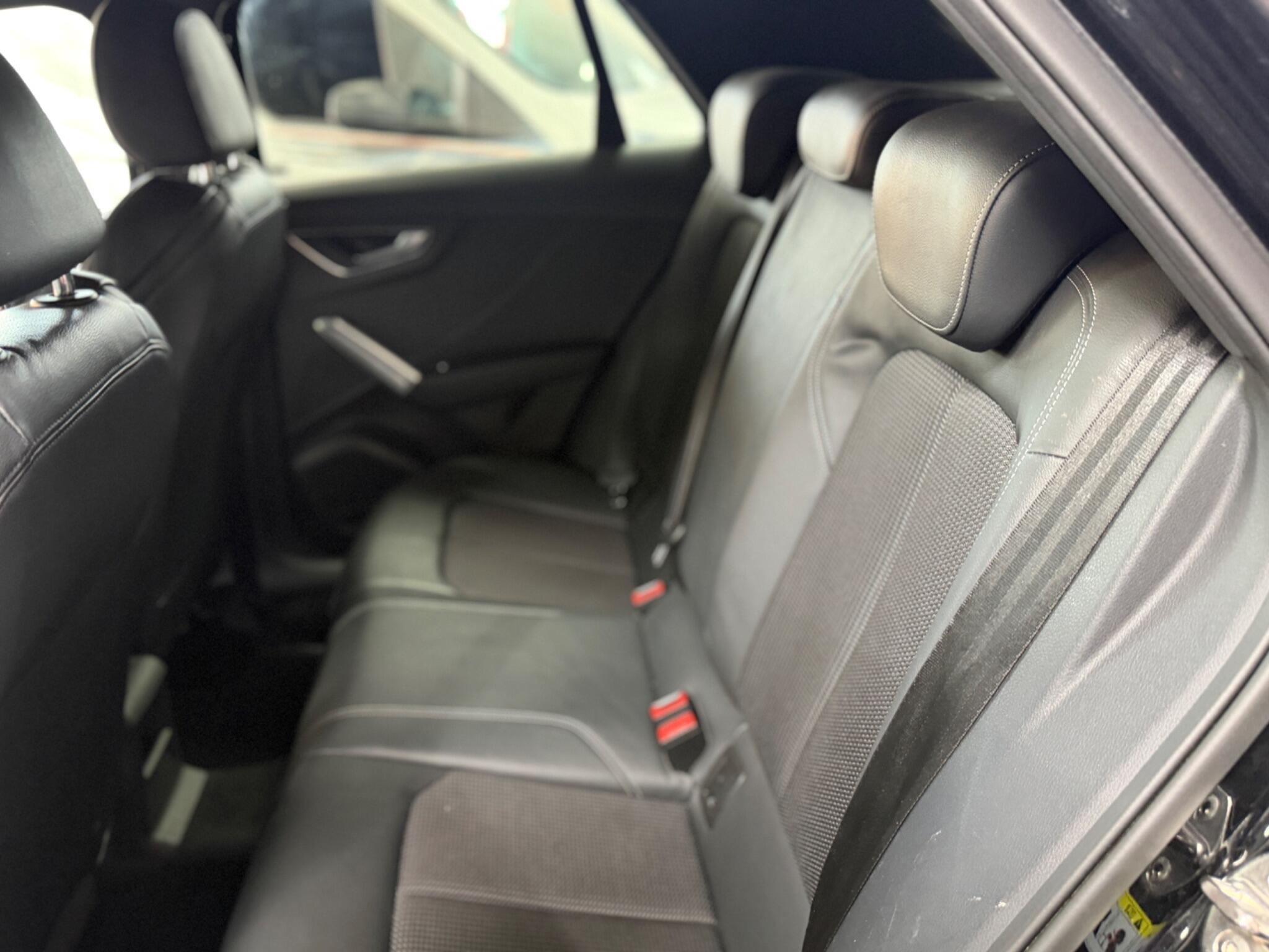 Audi Q2 view 13