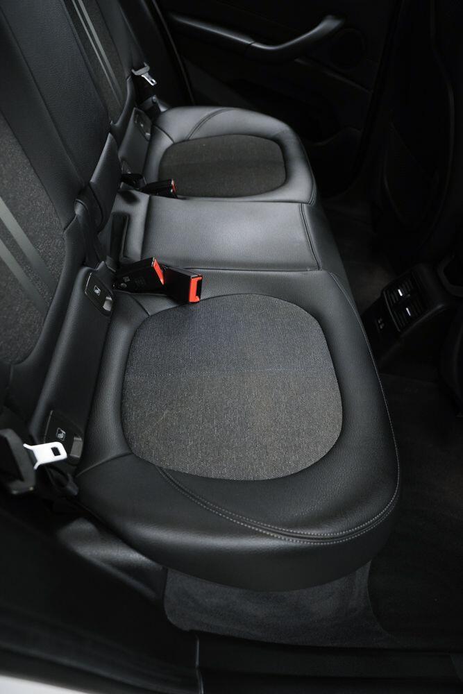 BMW X1 view 14
