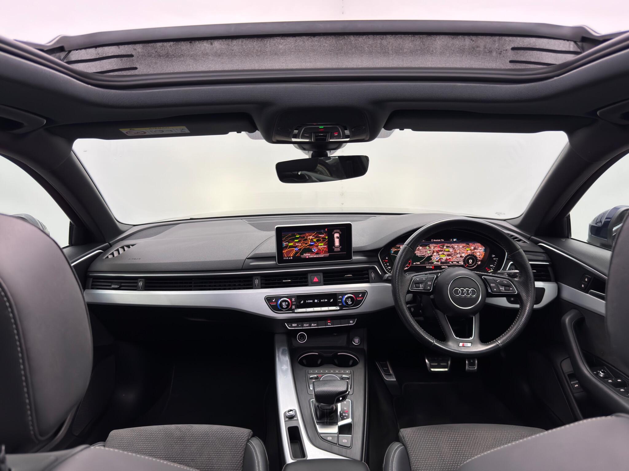 Audi A4 view 22