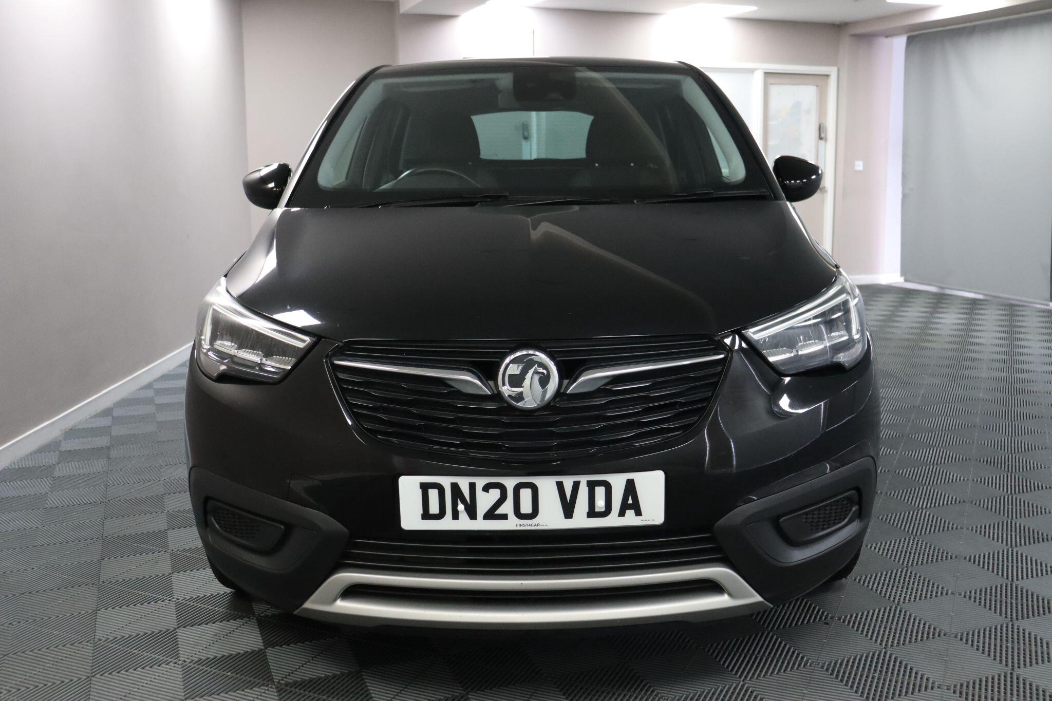 Vauxhall Crossland X view 2