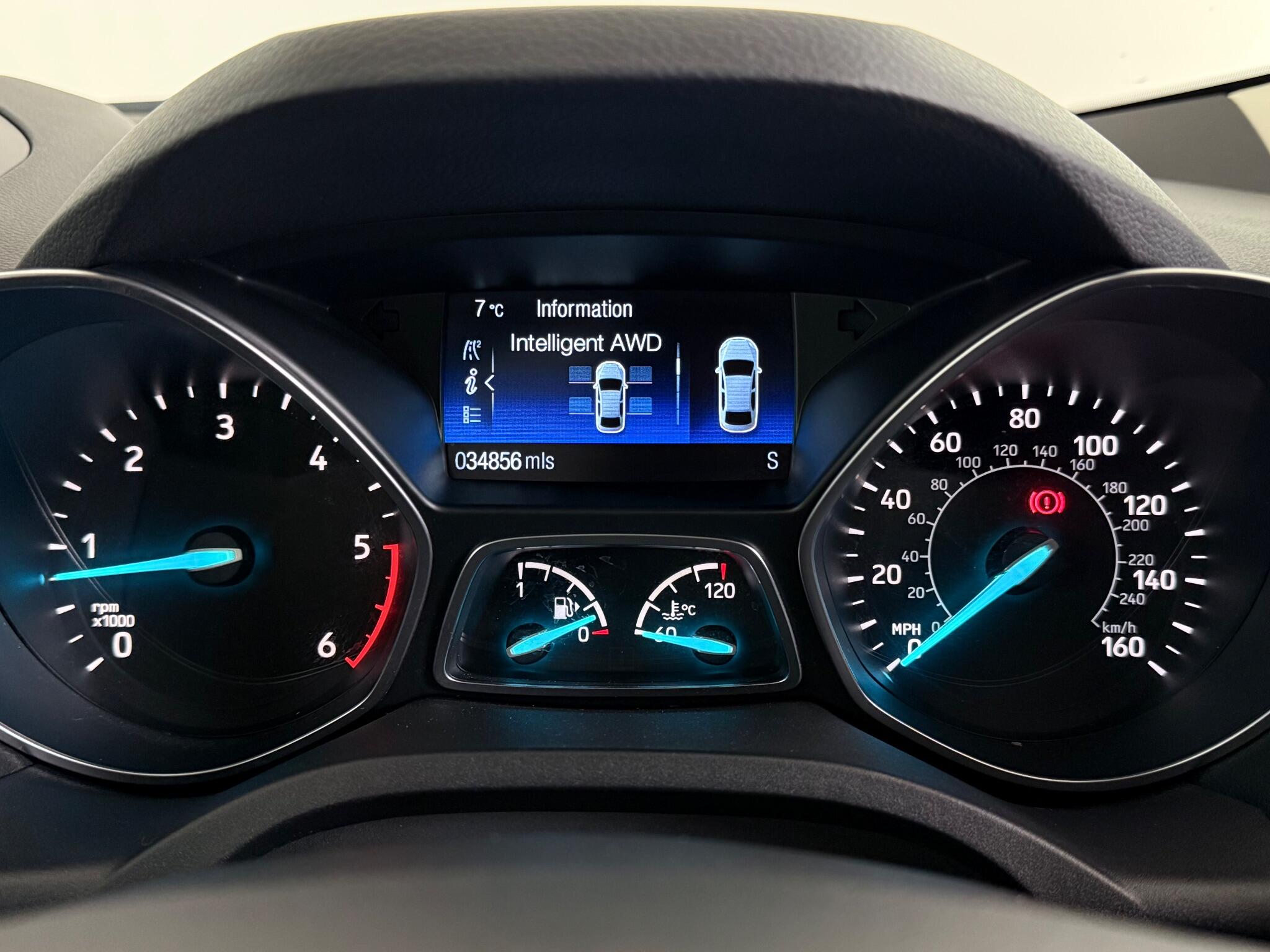 Ford Kuga view 16
