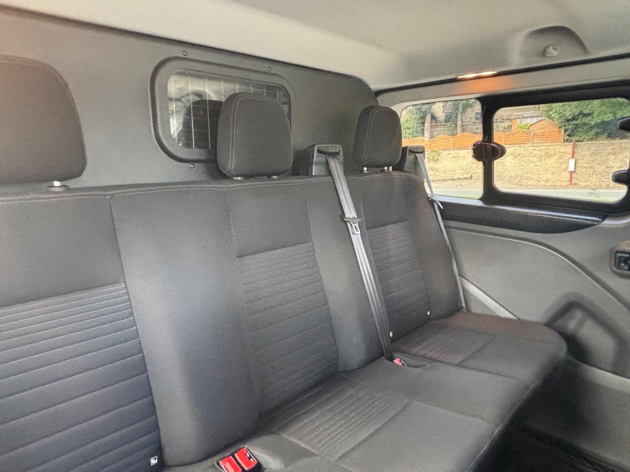 Ford Transit Custom view 47