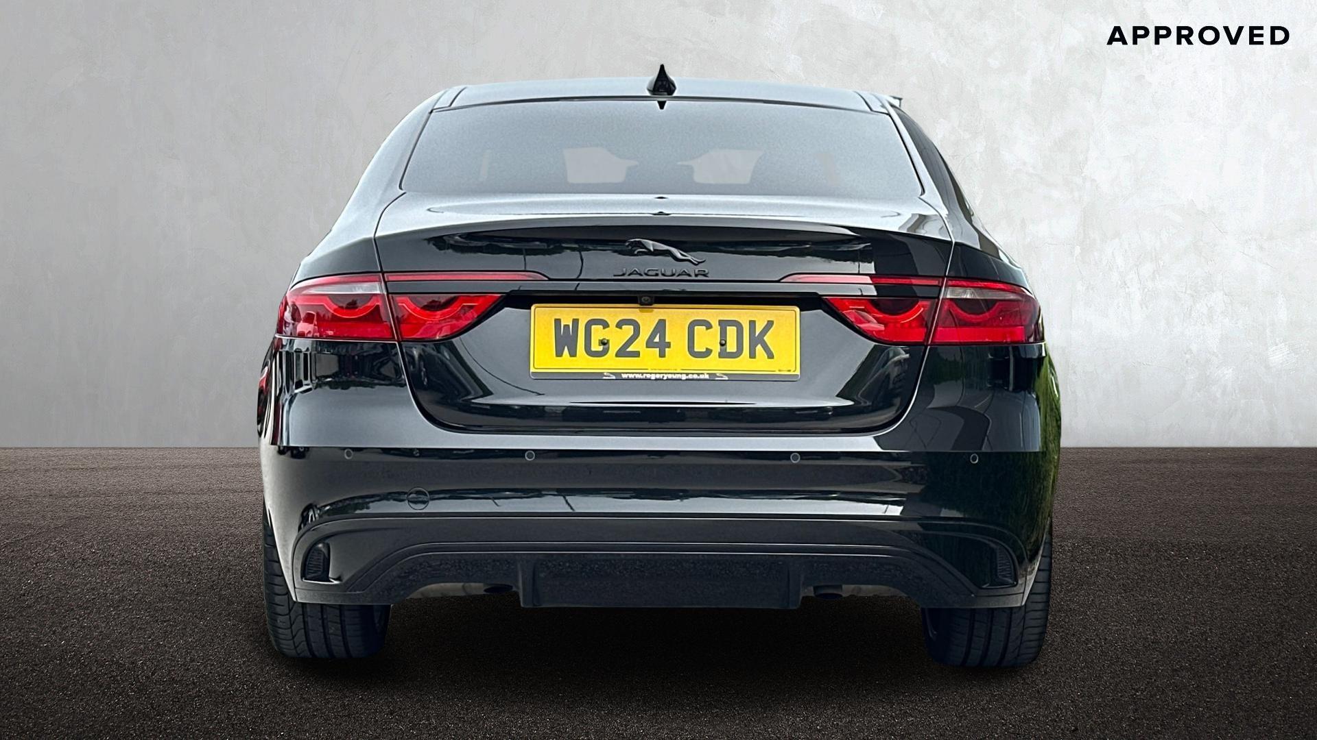 Jaguar XF view 6