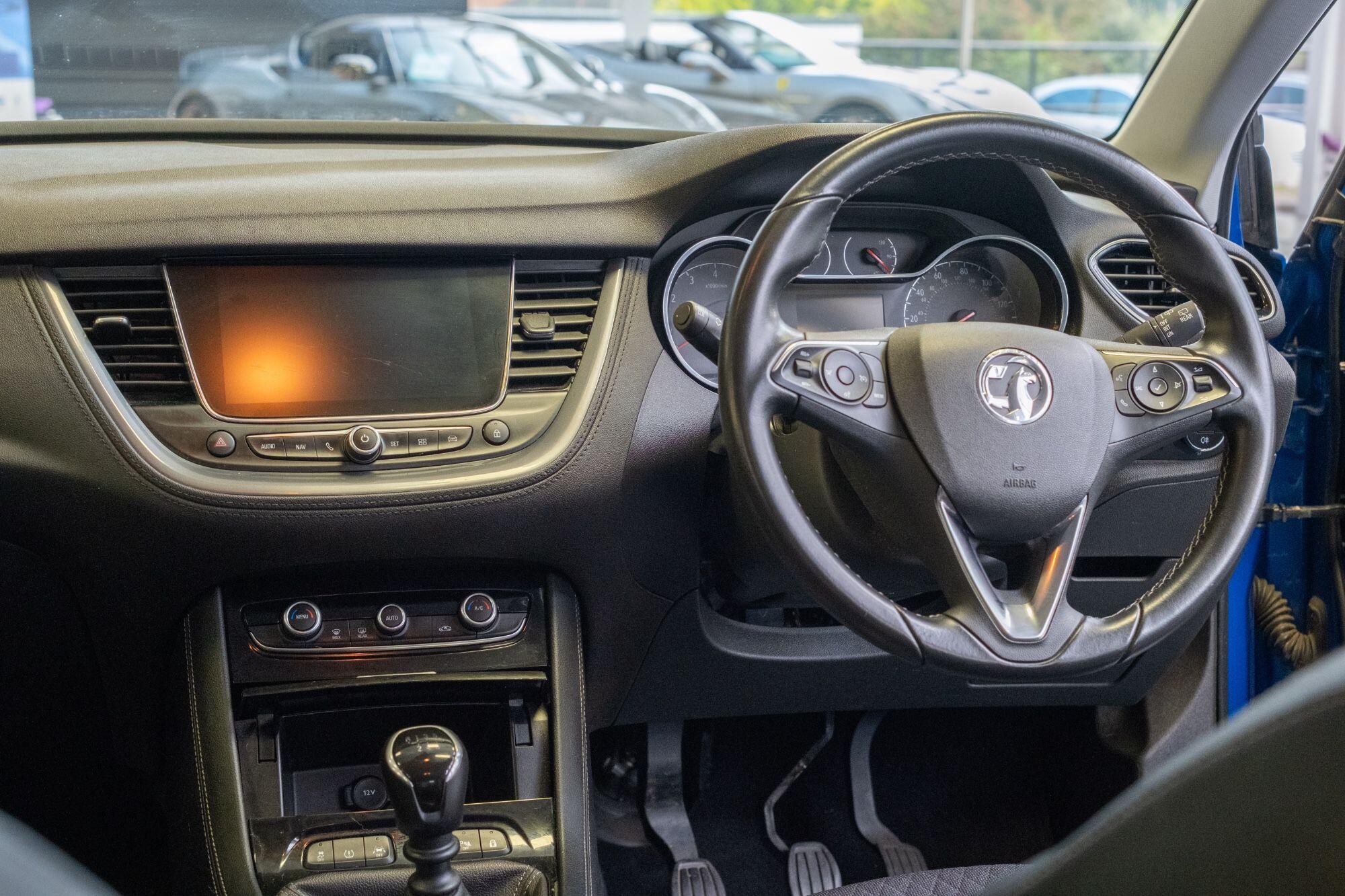 Vauxhall Grandland X view 2