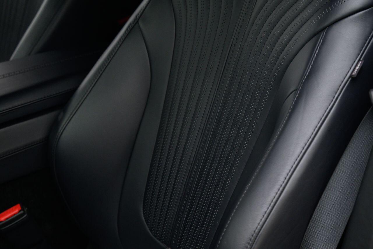 Aston Martin DB11 view 34