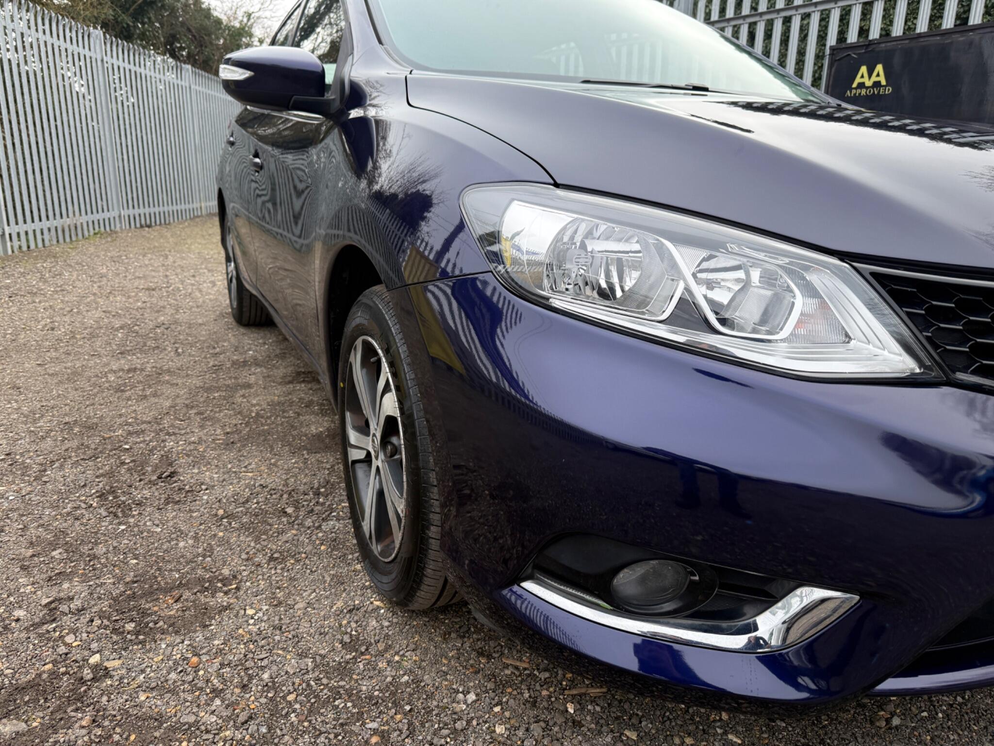 2018 Nissan Pulsar image 36