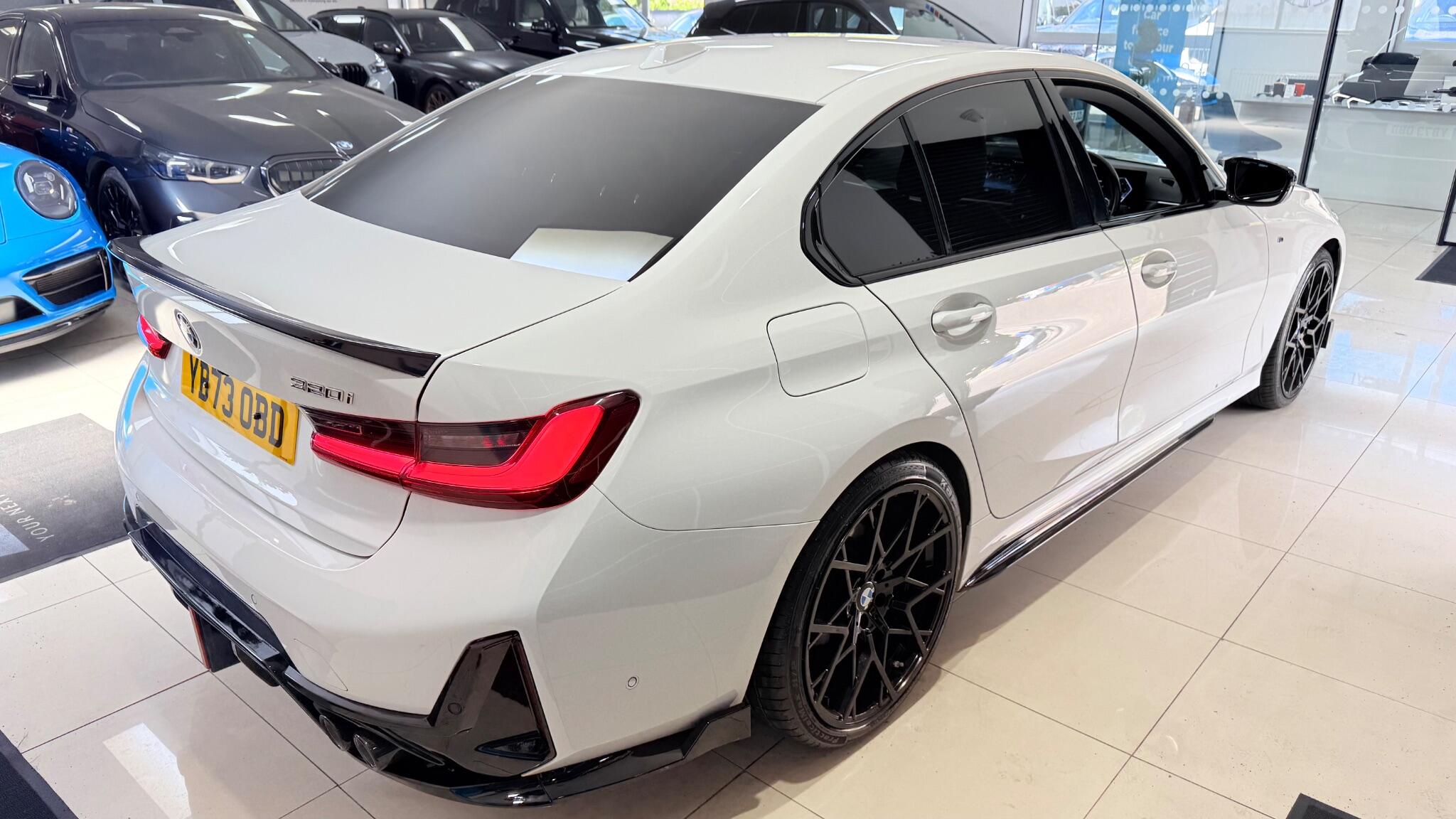 BMW 3 Series view 47