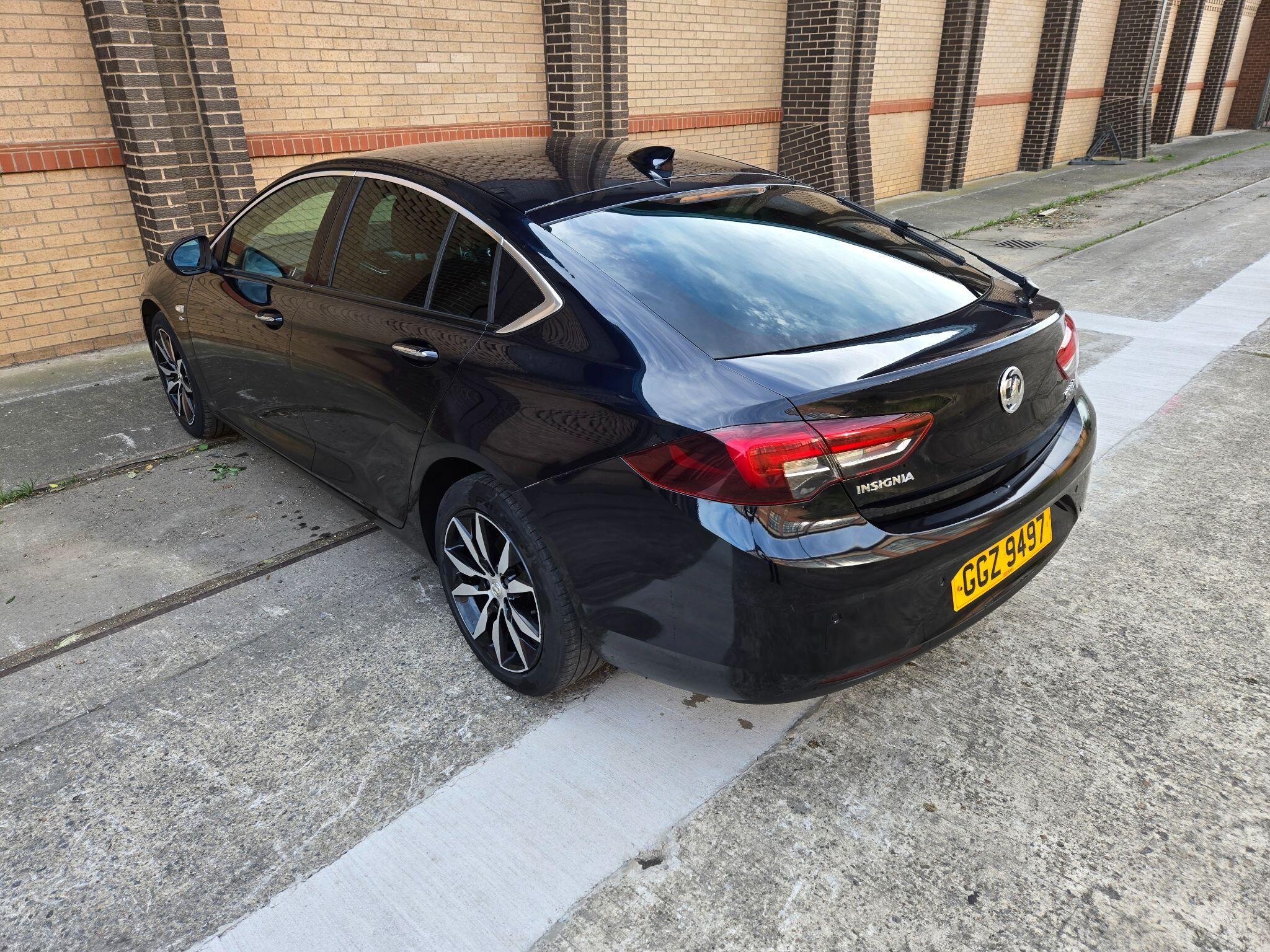 2017 Vauxhall Insignia 1.6 Turbo D BlueInjection Elite Nav Grand Sport Euro 6 (s/s) 5dr • 87,000 miles image 22