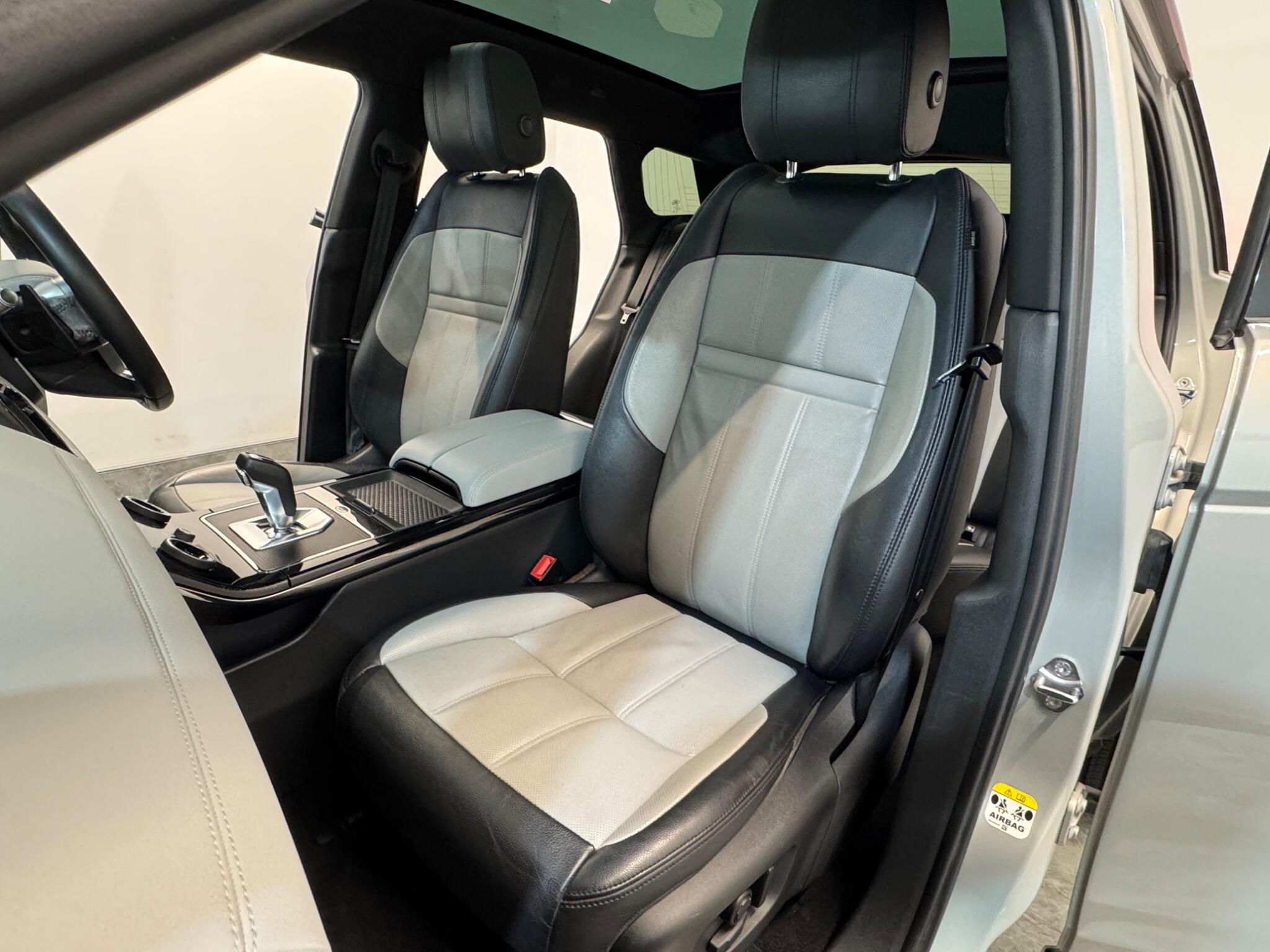 Land Rover Range Rover Evoque view 37