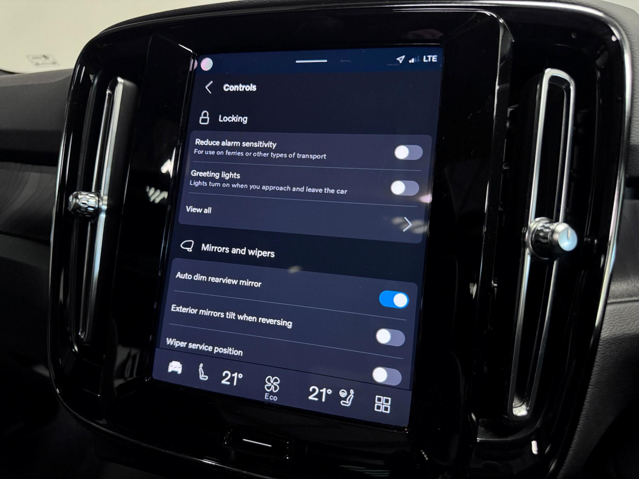 Volvo XC40 view 44