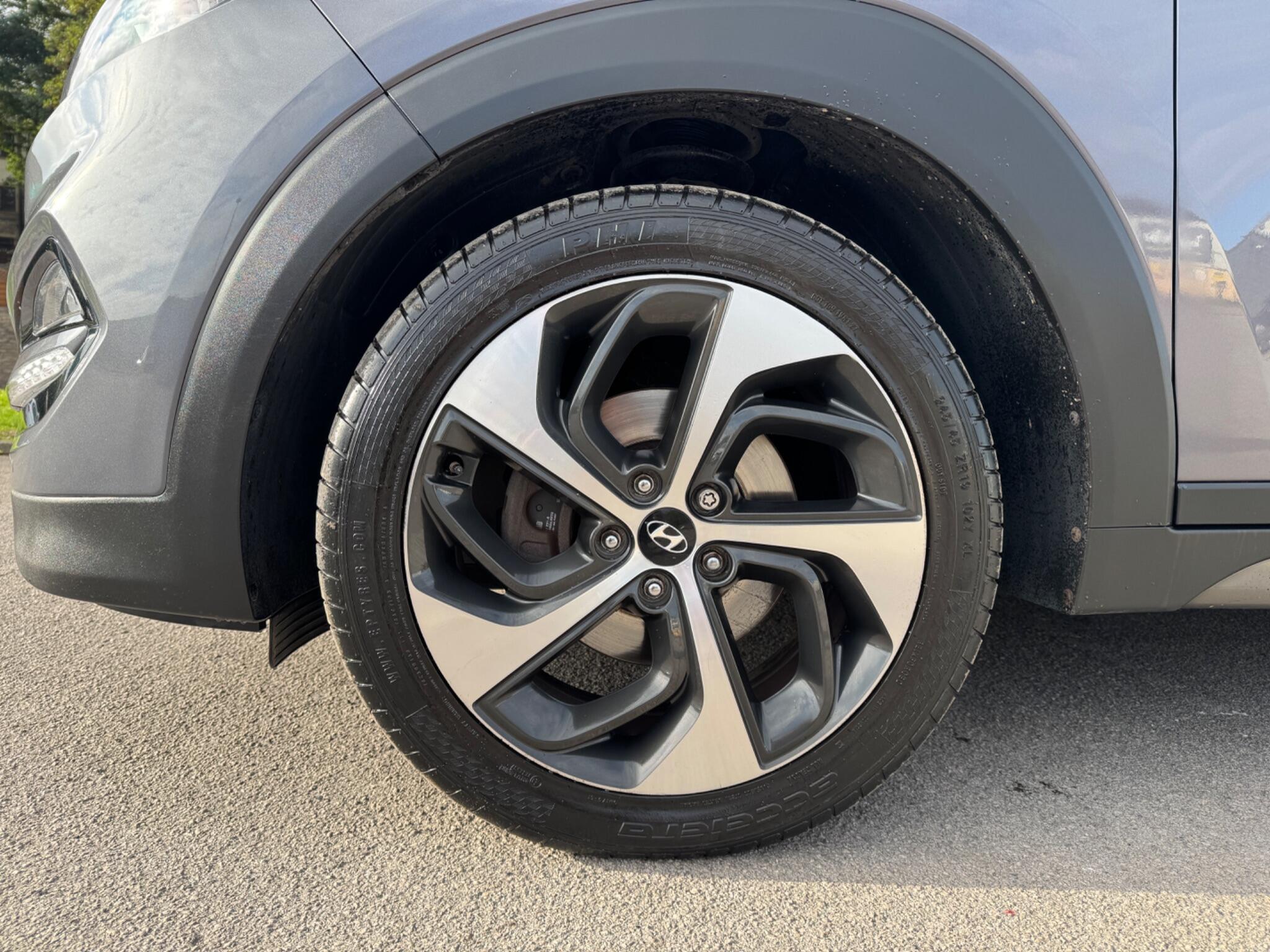 Hyundai Tucson view 11
