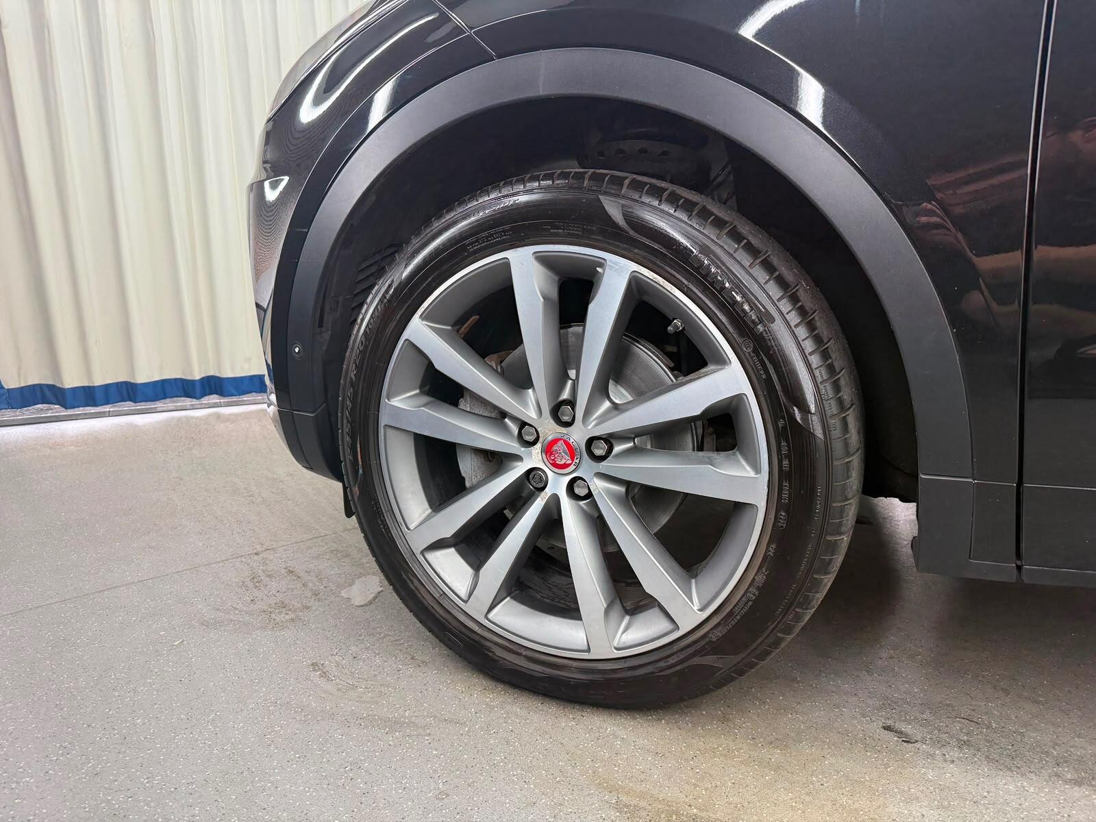 Jaguar E-Pace view 19