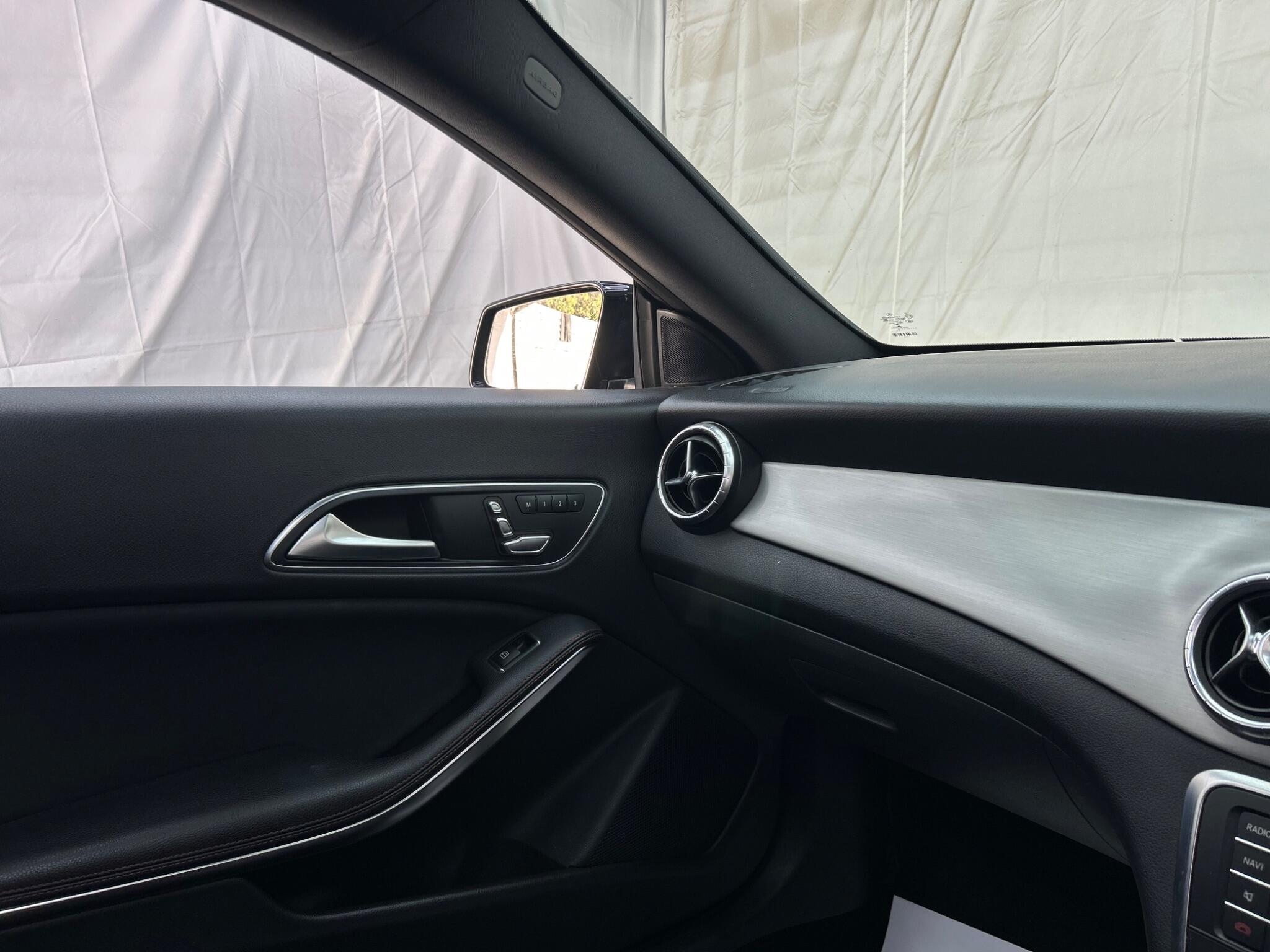 Mercedes-Benz CLA view 12
