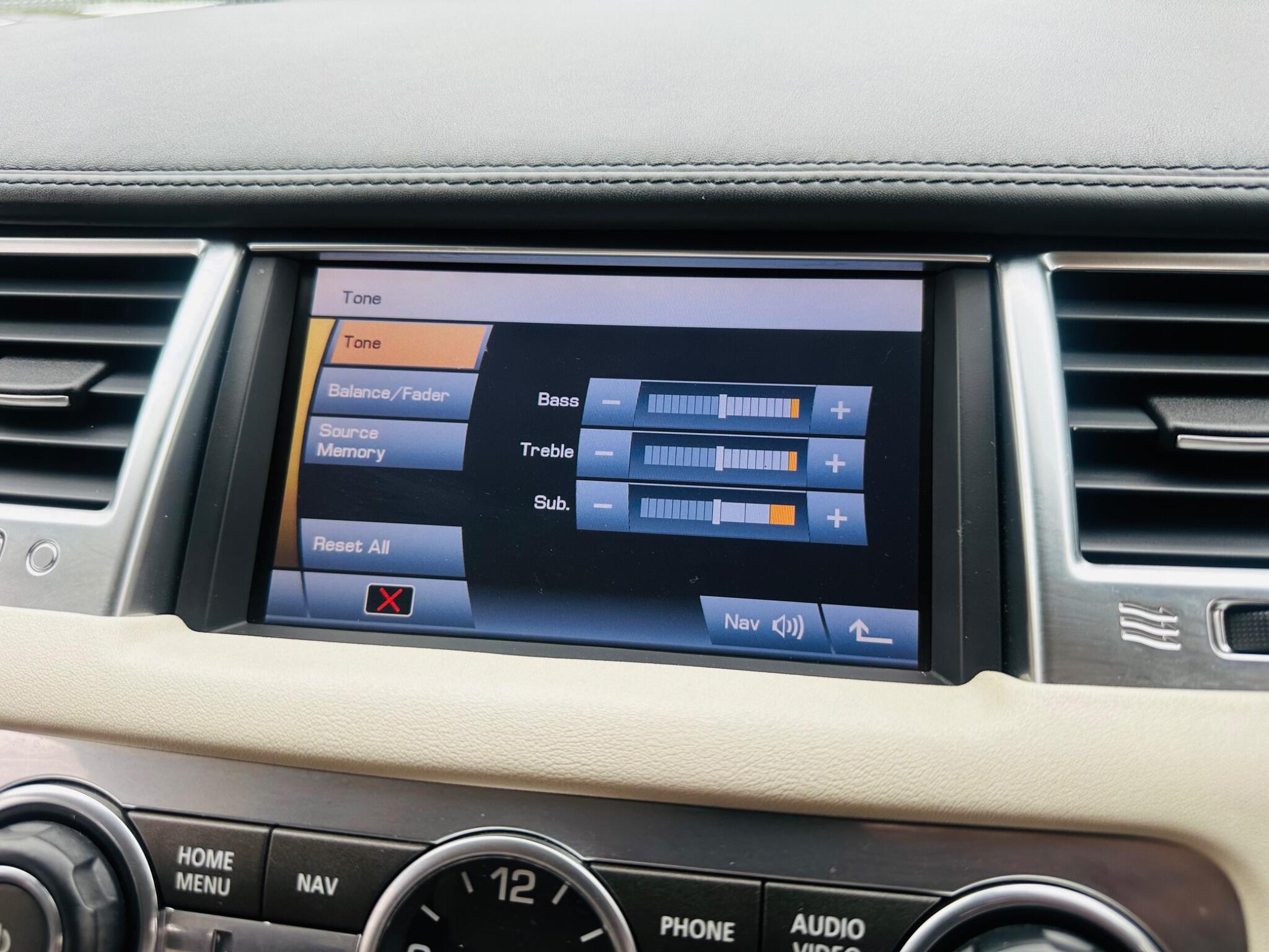 Land Rover Range Rover Sport view 48