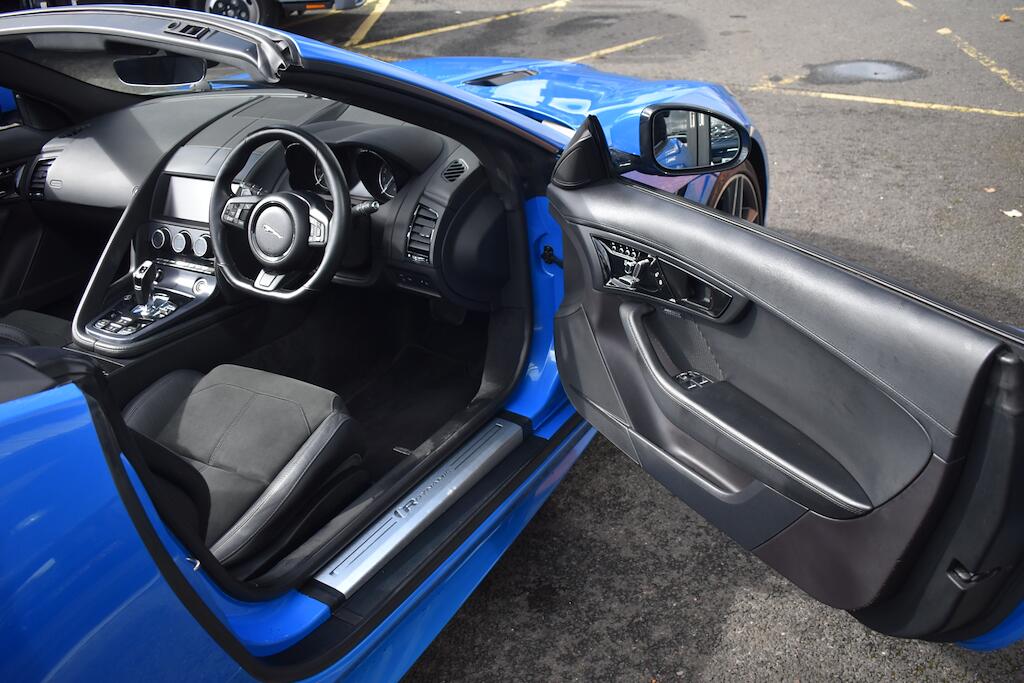 Jaguar F-Type view 25