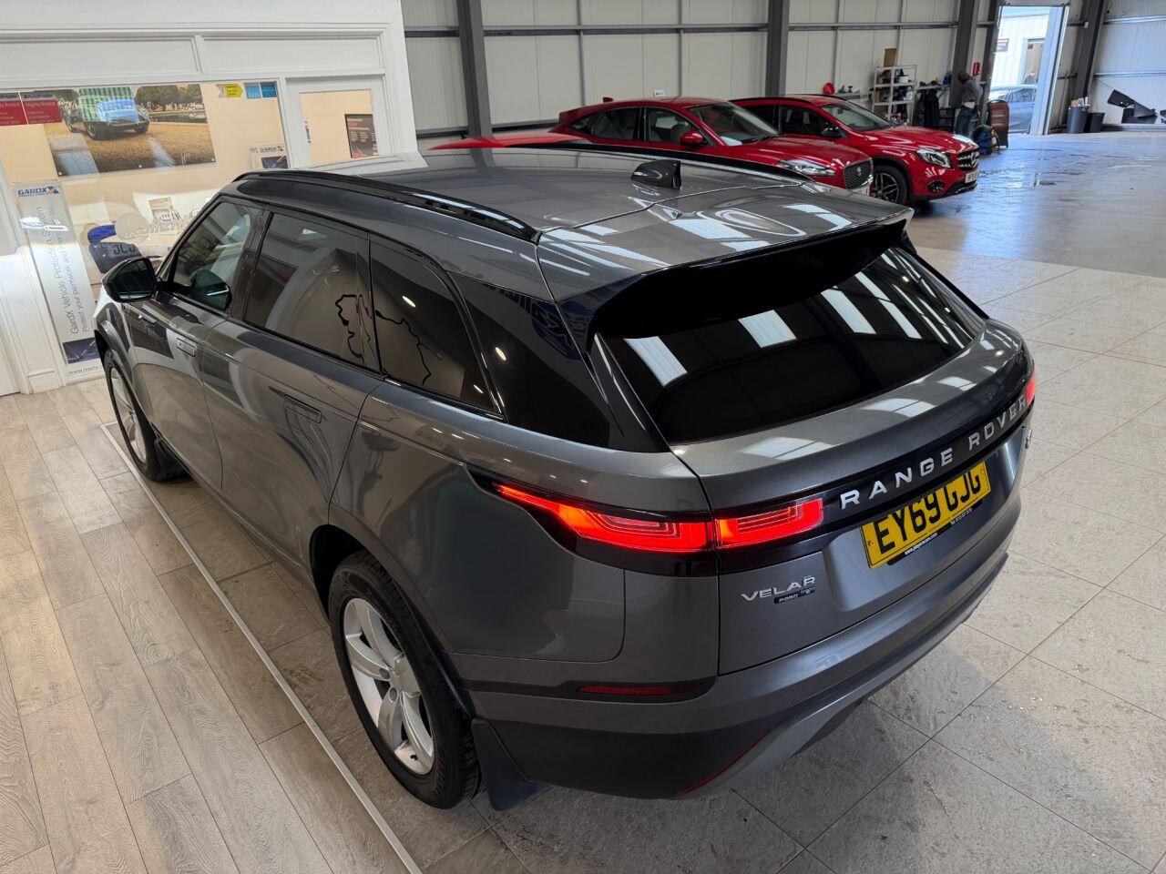 Land Rover Range Rover Velar view 21