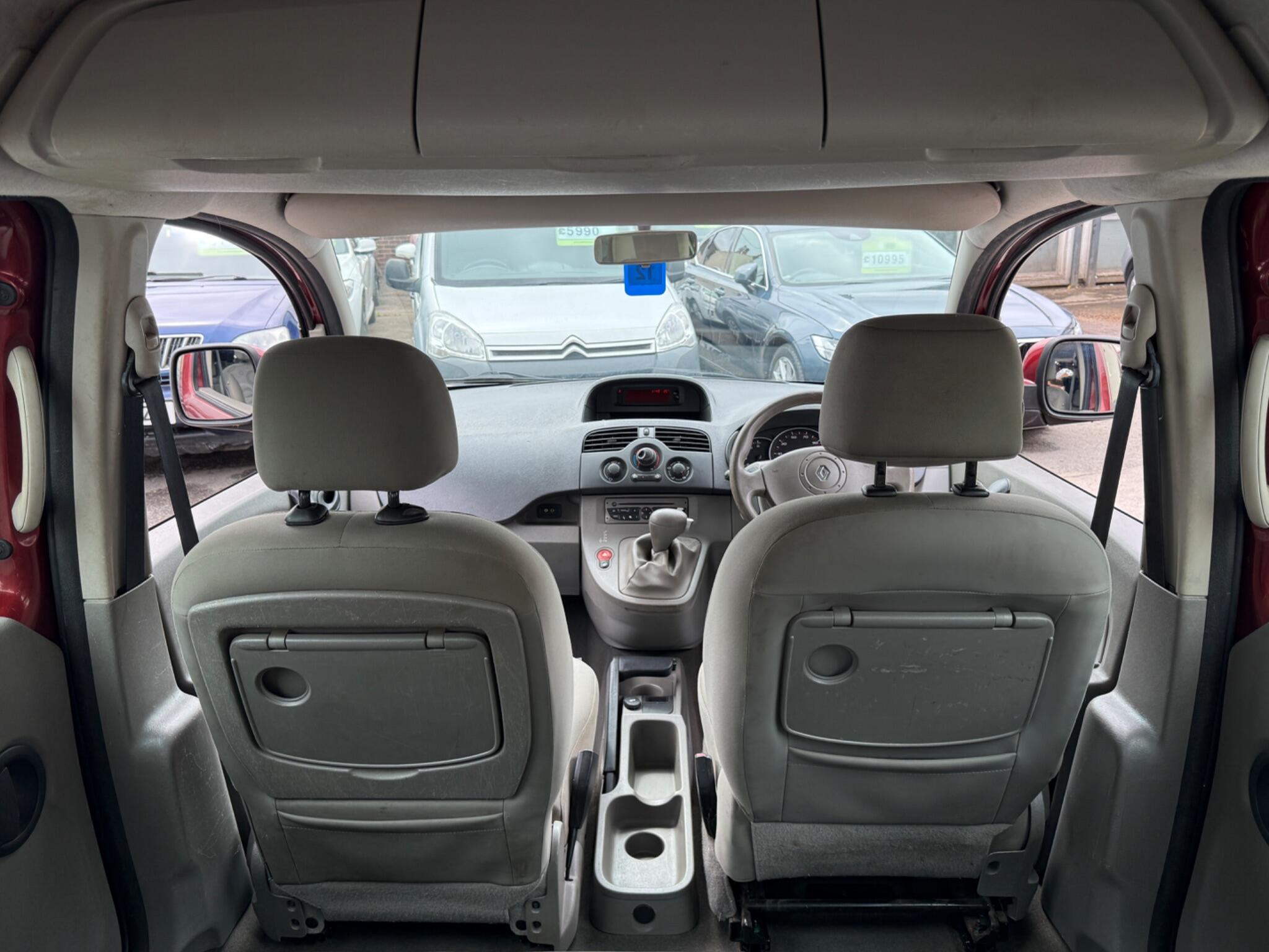 Renault Kangoo - Image 24
