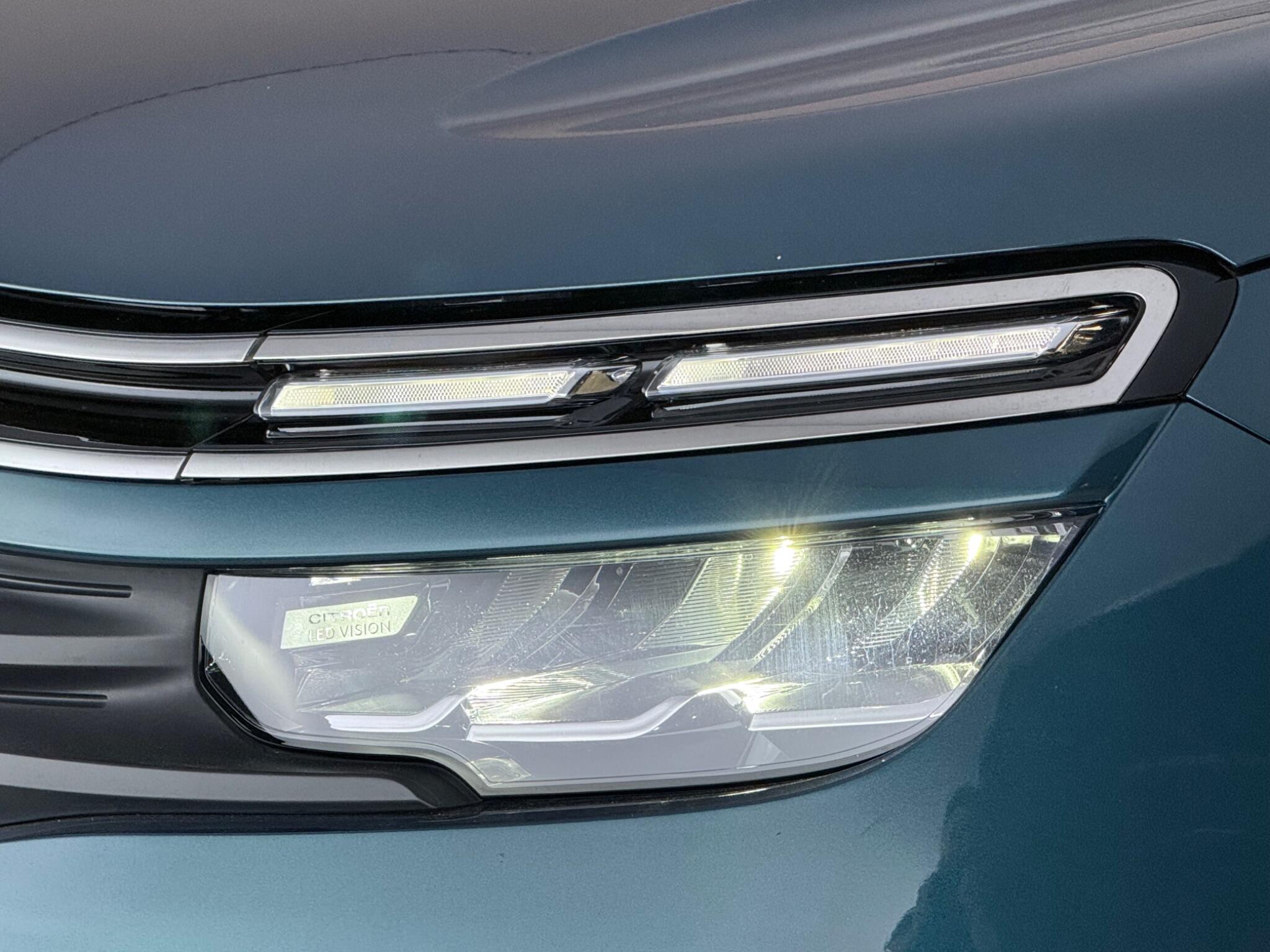 Citroen C5 Aircross view 4