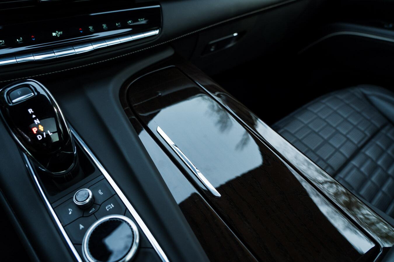 Cadillac Escalade view 50