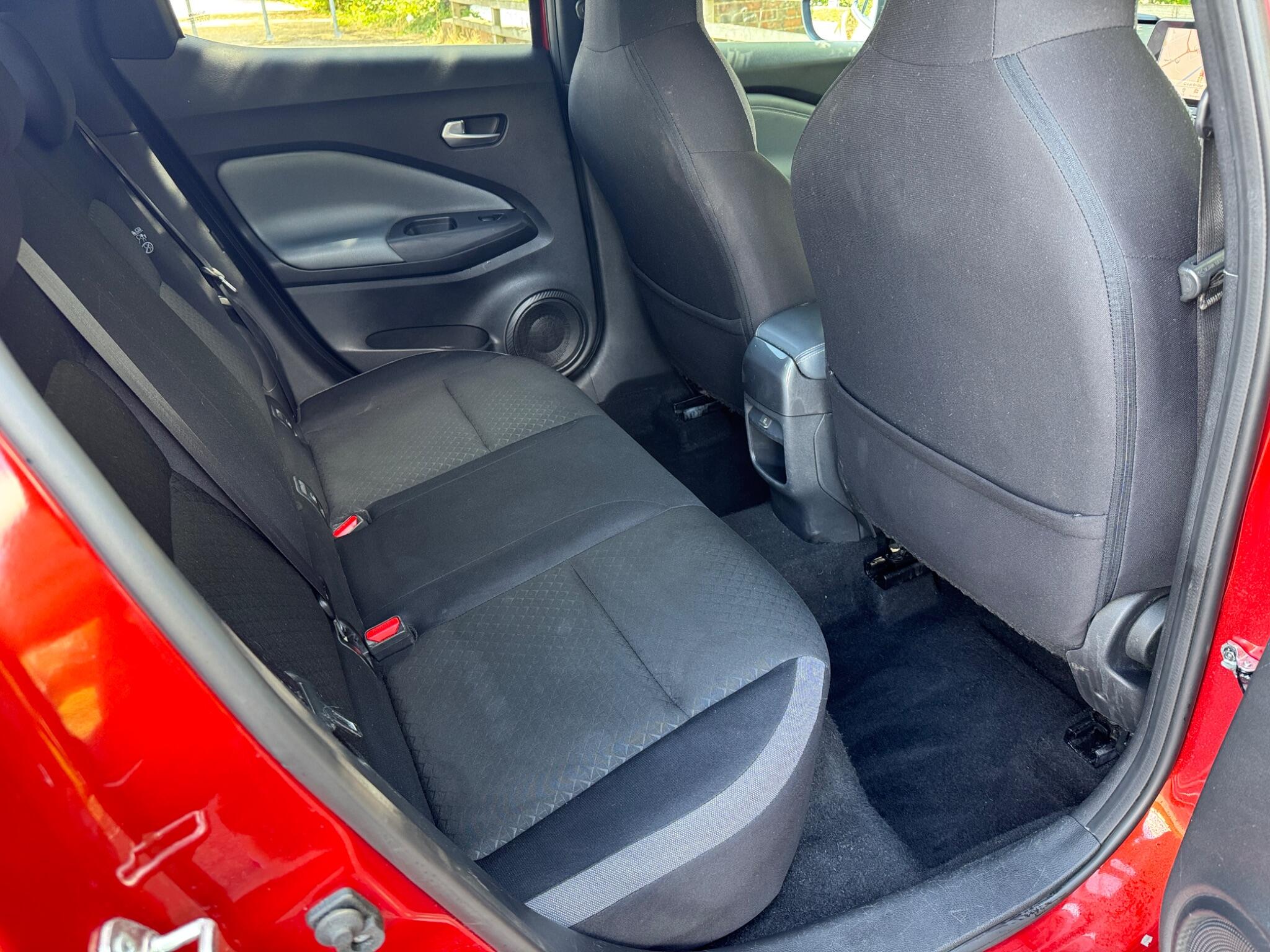 Nissan Juke view 24