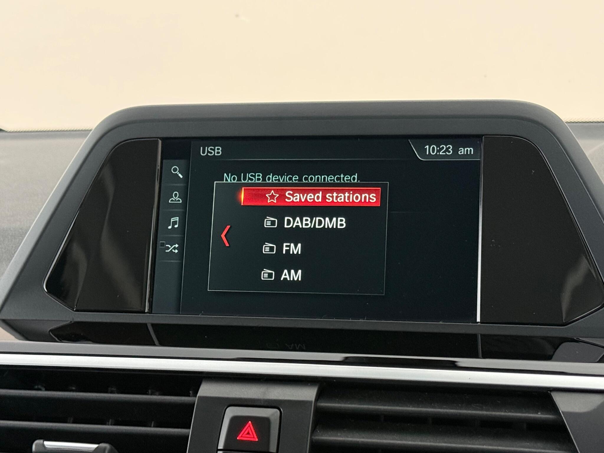 BMW X3 view 21